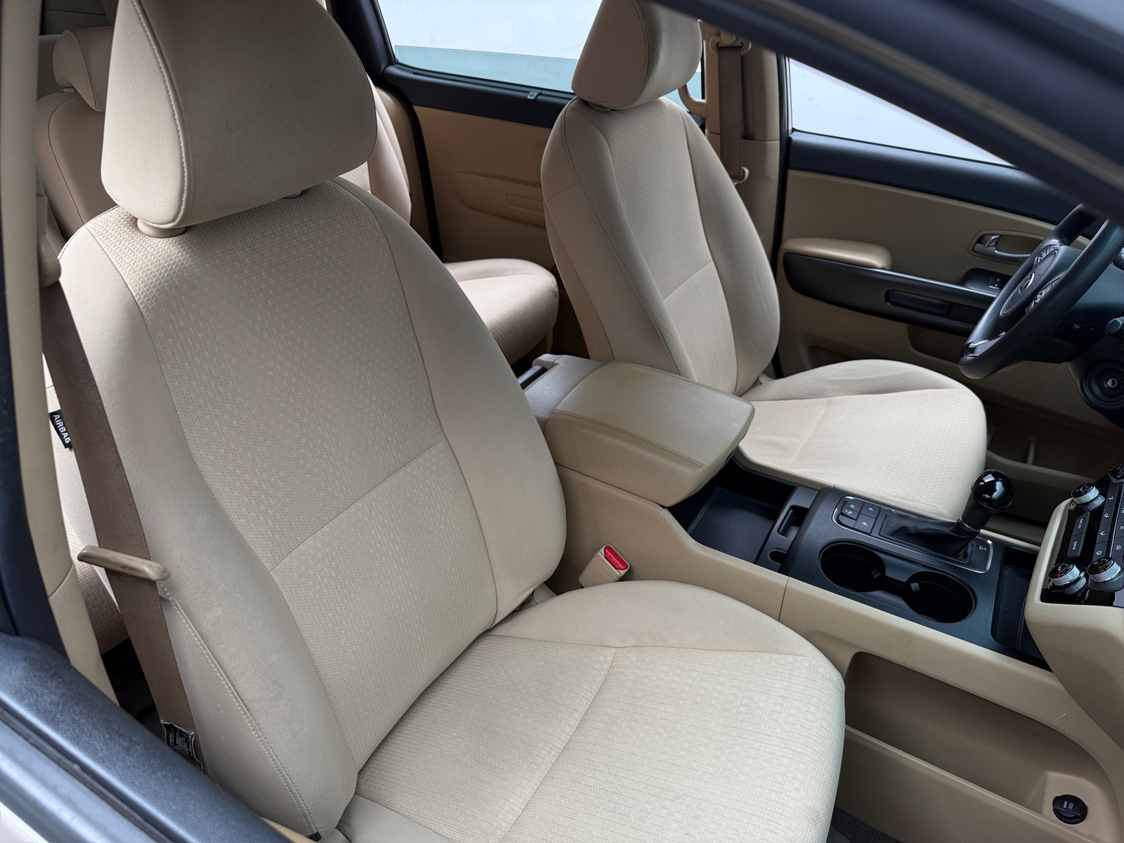 Thumbnail: 2016 Kia Sedona - 2