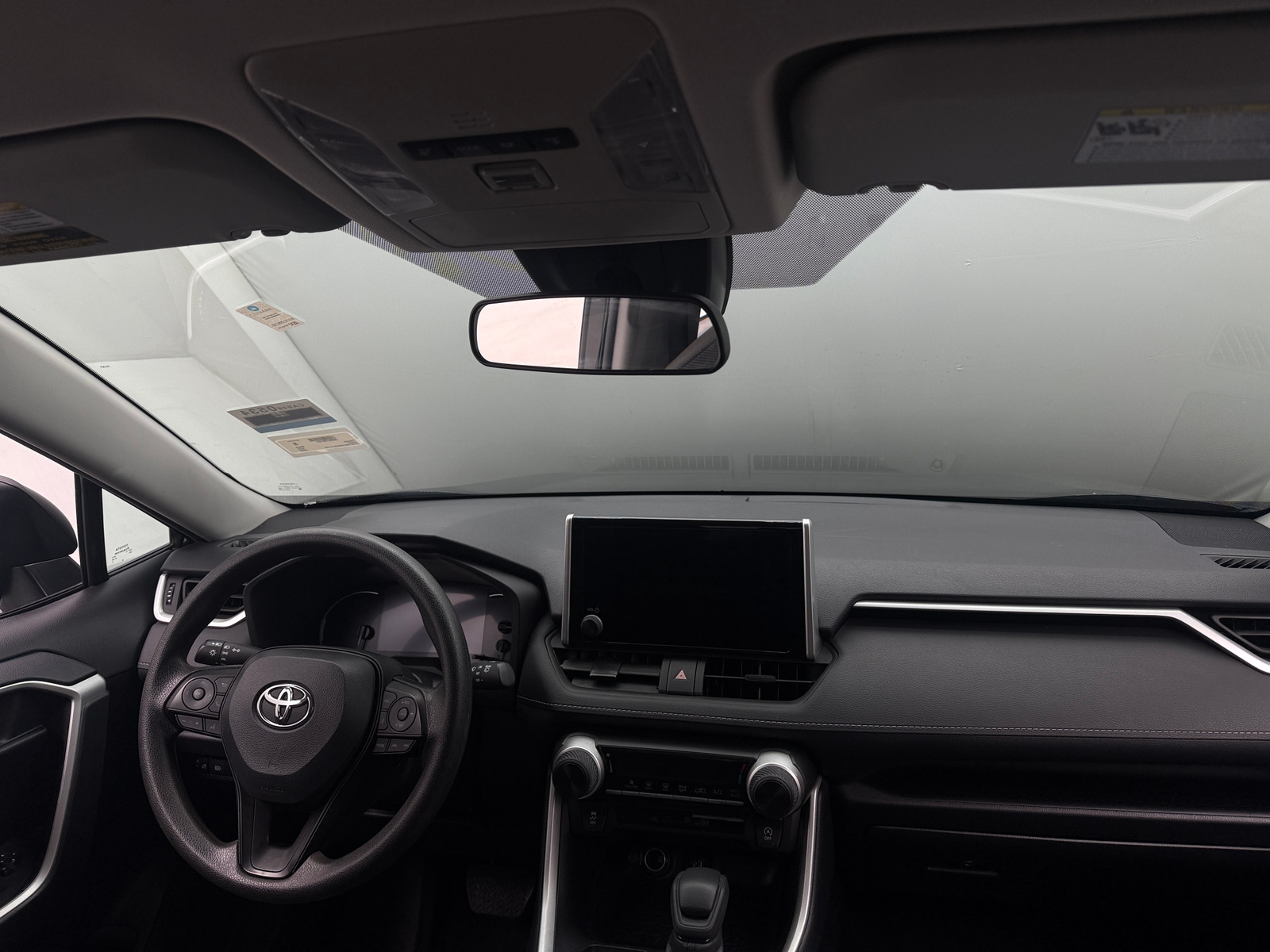 Thumbnail: 2025 Toyota RAV4 - 3