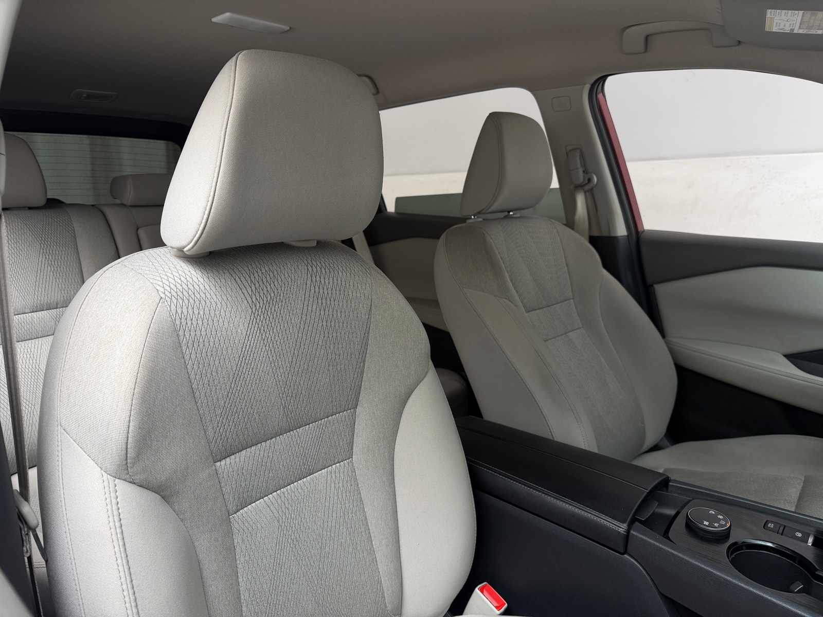 Thumbnail: 2025 Nissan Rogue - 2