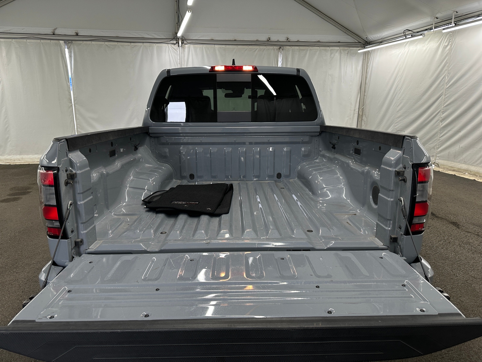 Thumbnail: 2026 Nissan Frontier - 7