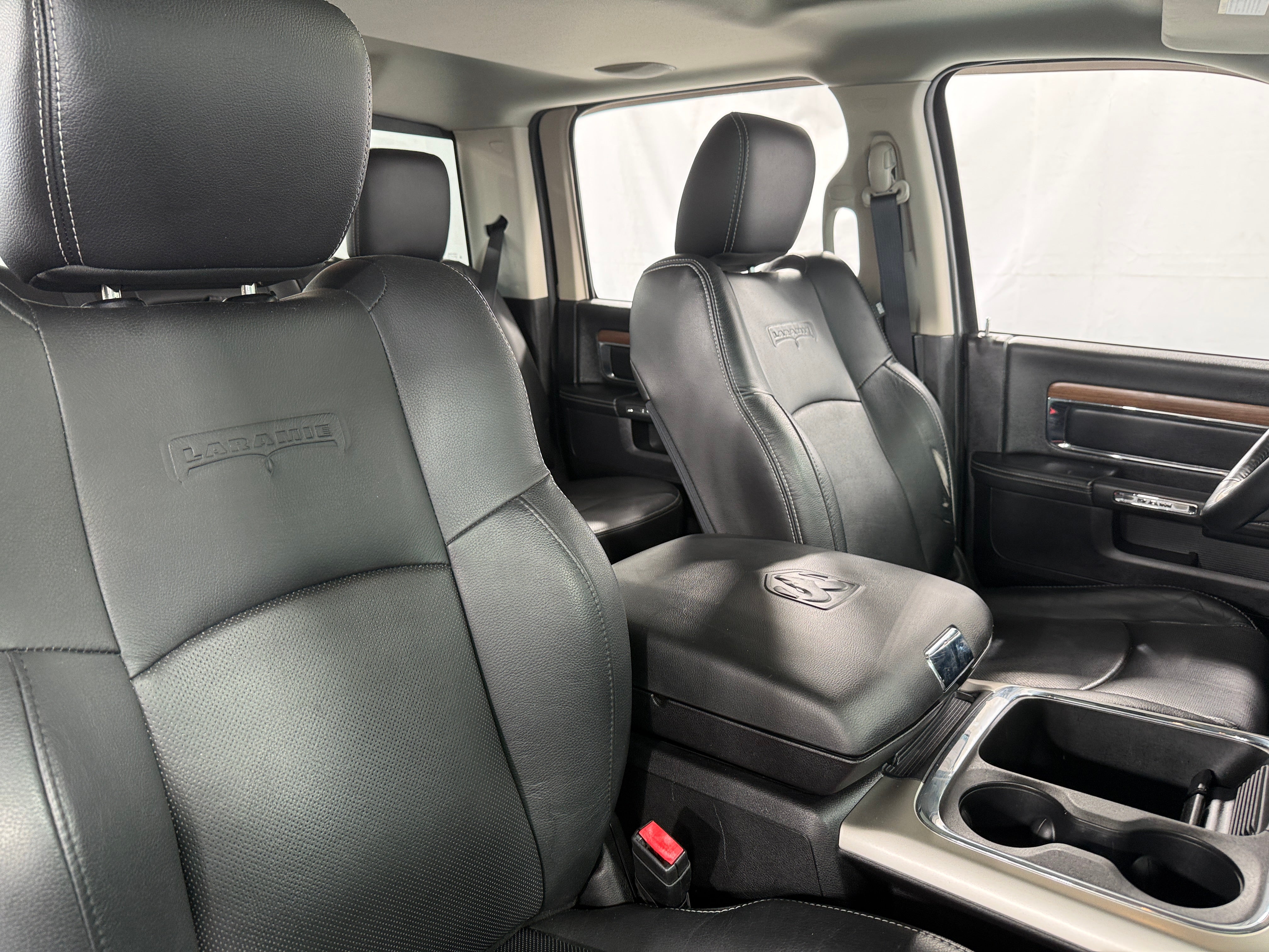 2016 RAM 1500 Pickup Laramie