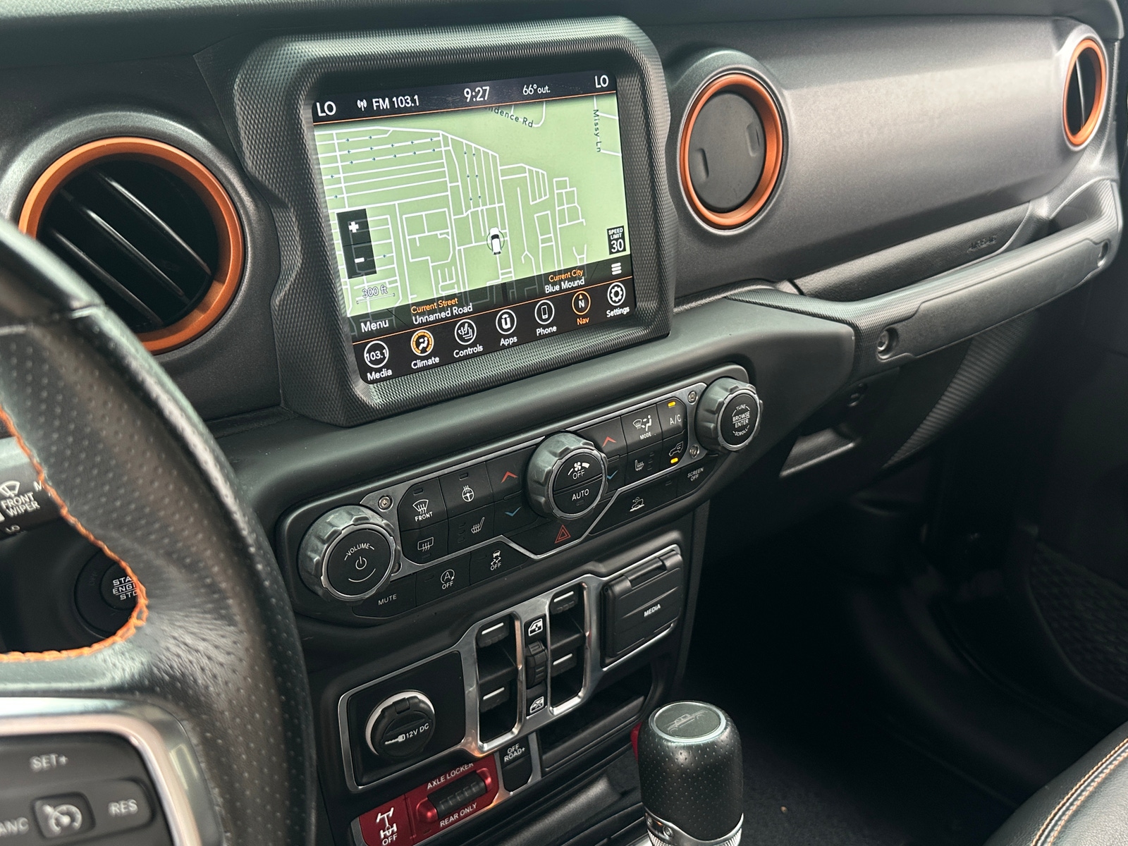 Thumbnail: 2023 Jeep Gladiator - 3