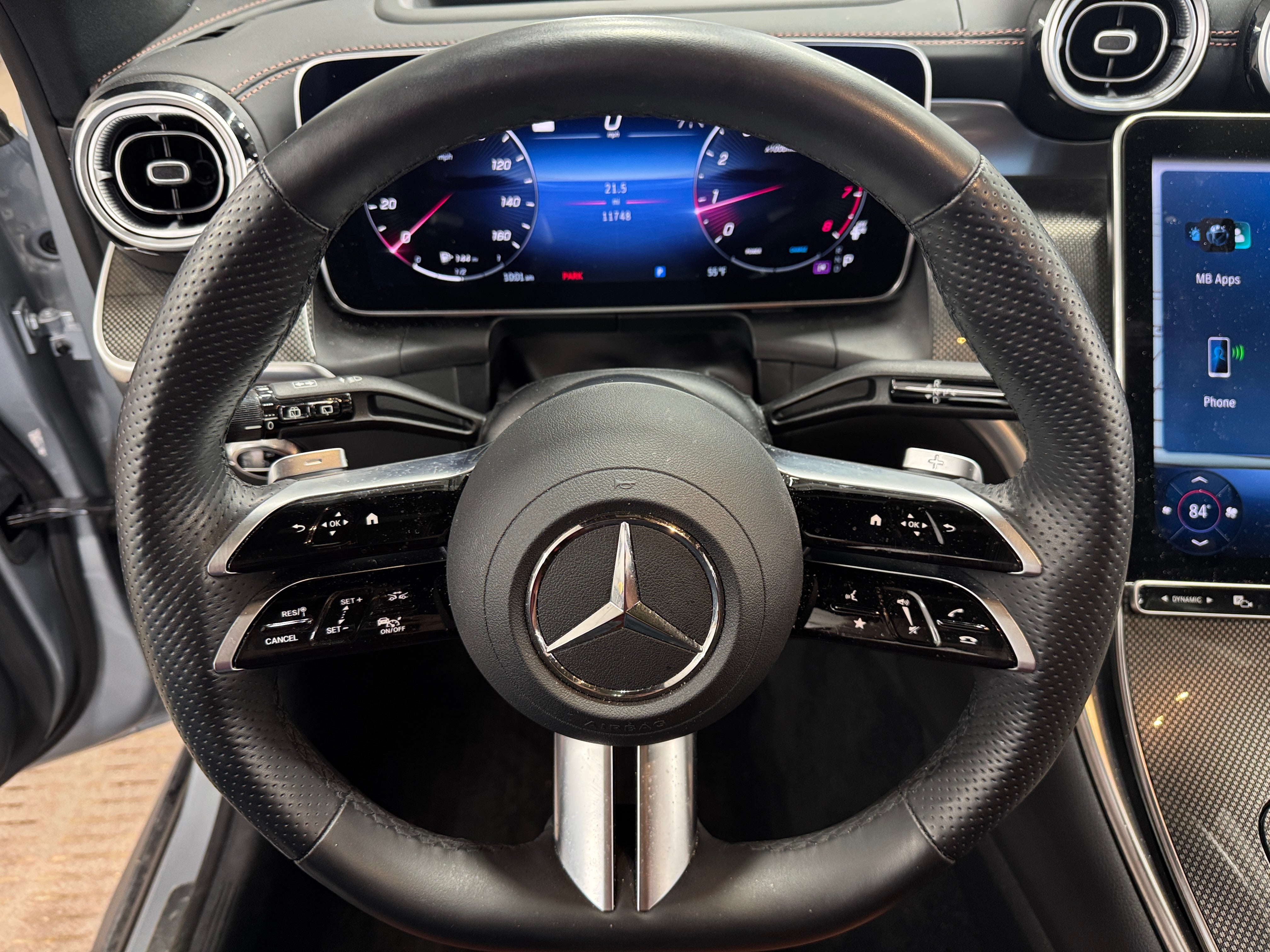 2023 Mercedes-Benz GLC 300
