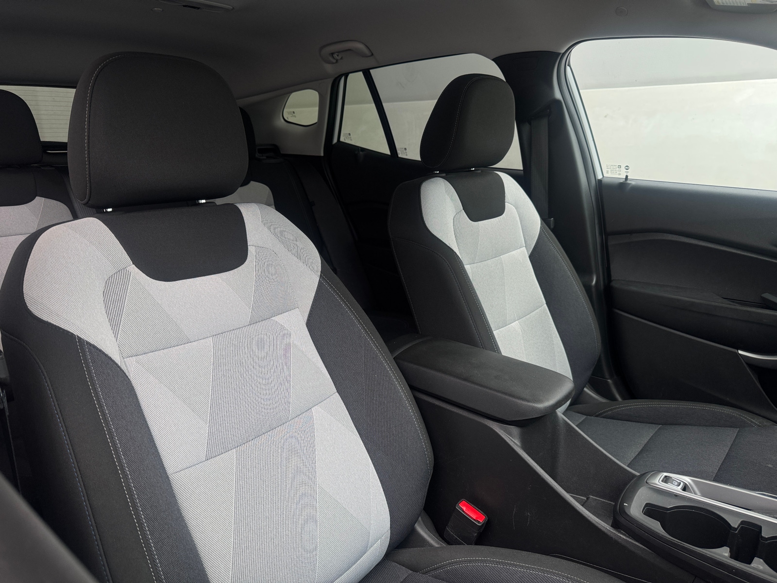 Thumbnail: 2024 Chevrolet Trax - 2