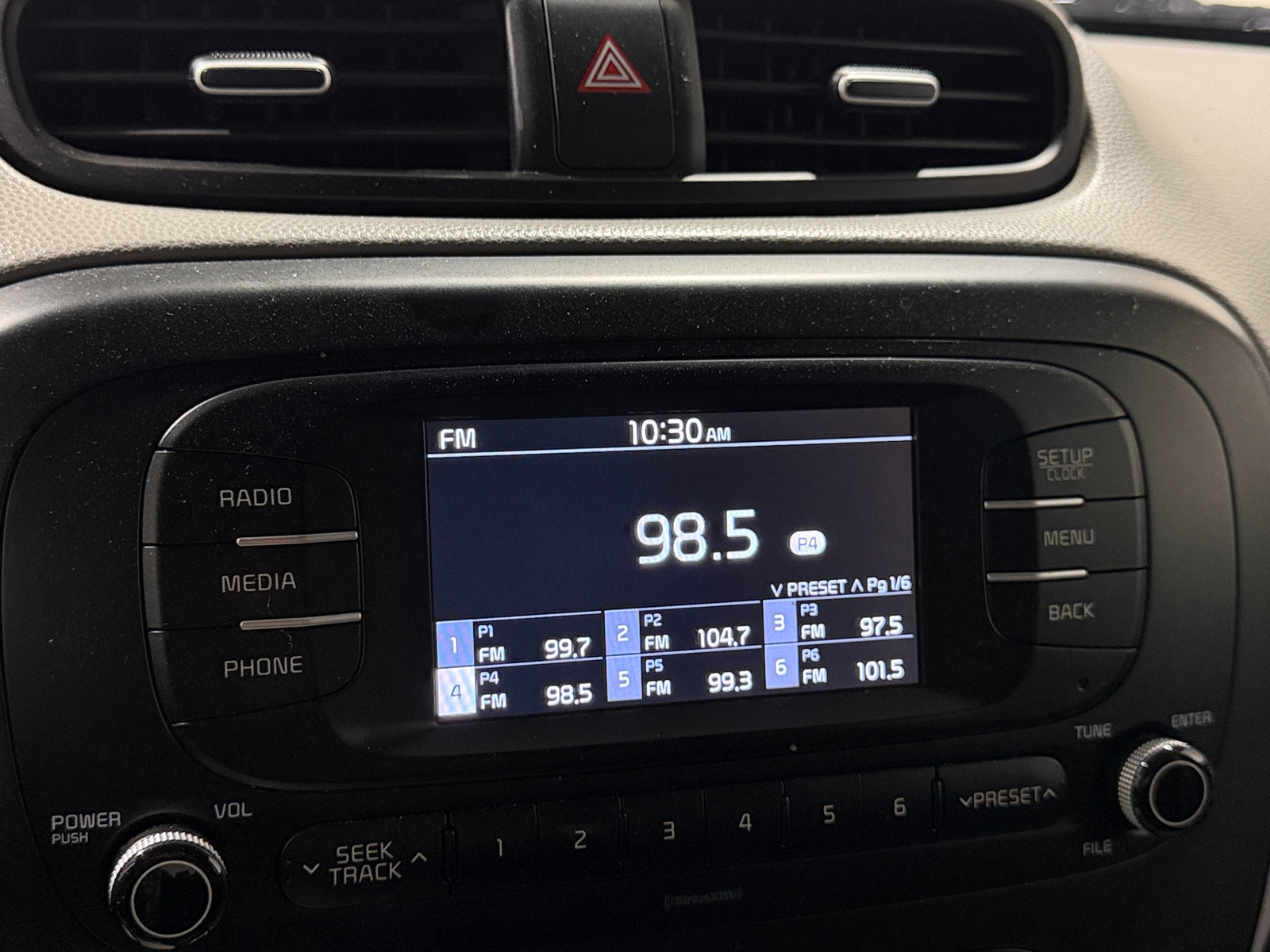 Thumbnail: 2017 Kia Soul - 4
