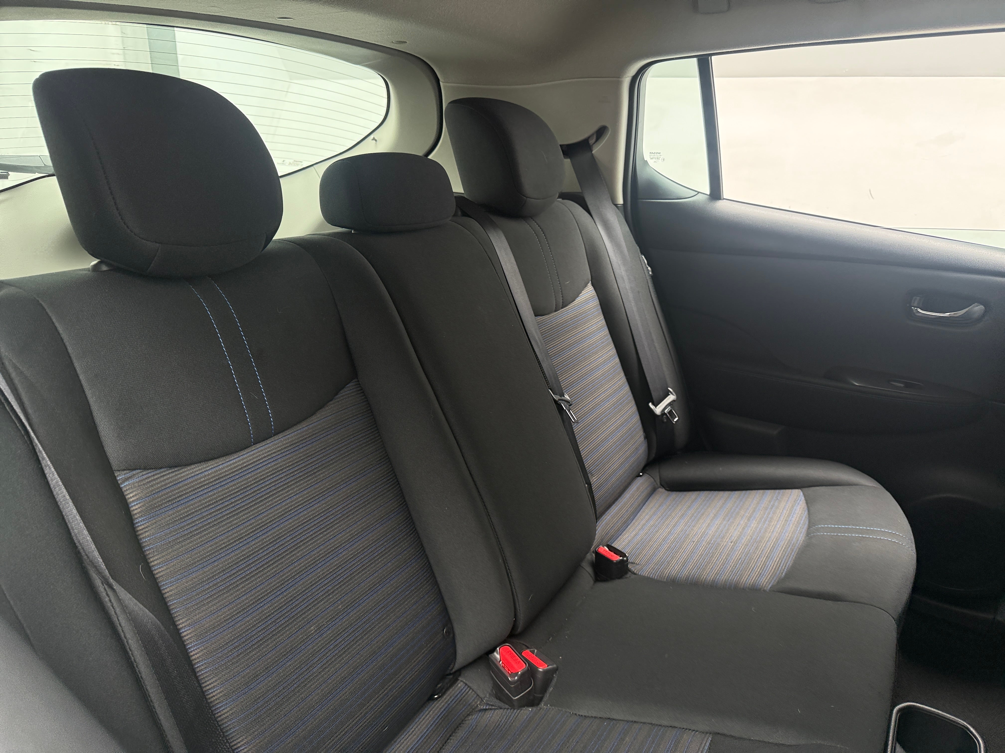 Used 2025 Nissan Leaf S with VIN 1N4AZ1BV0SC560522 for sale in Auburn, WA