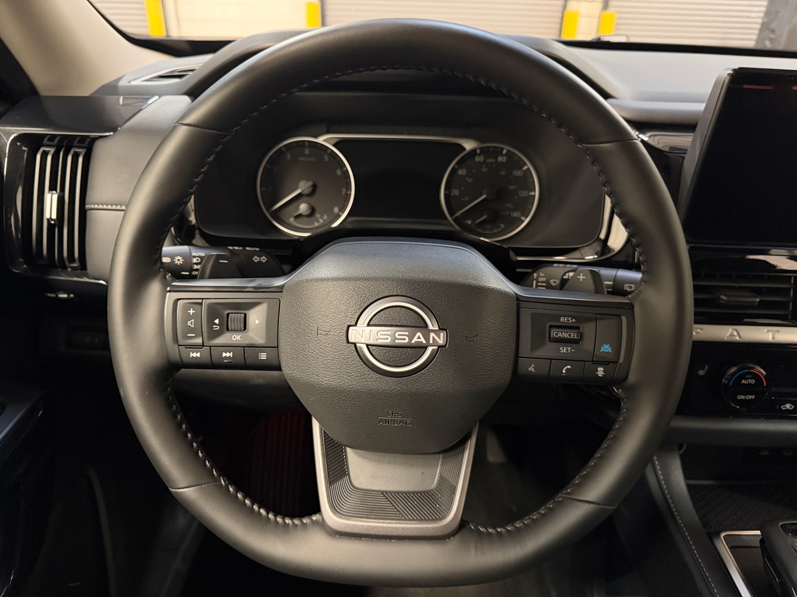 Thumbnail: 2026 Nissan Pathfinder - 5