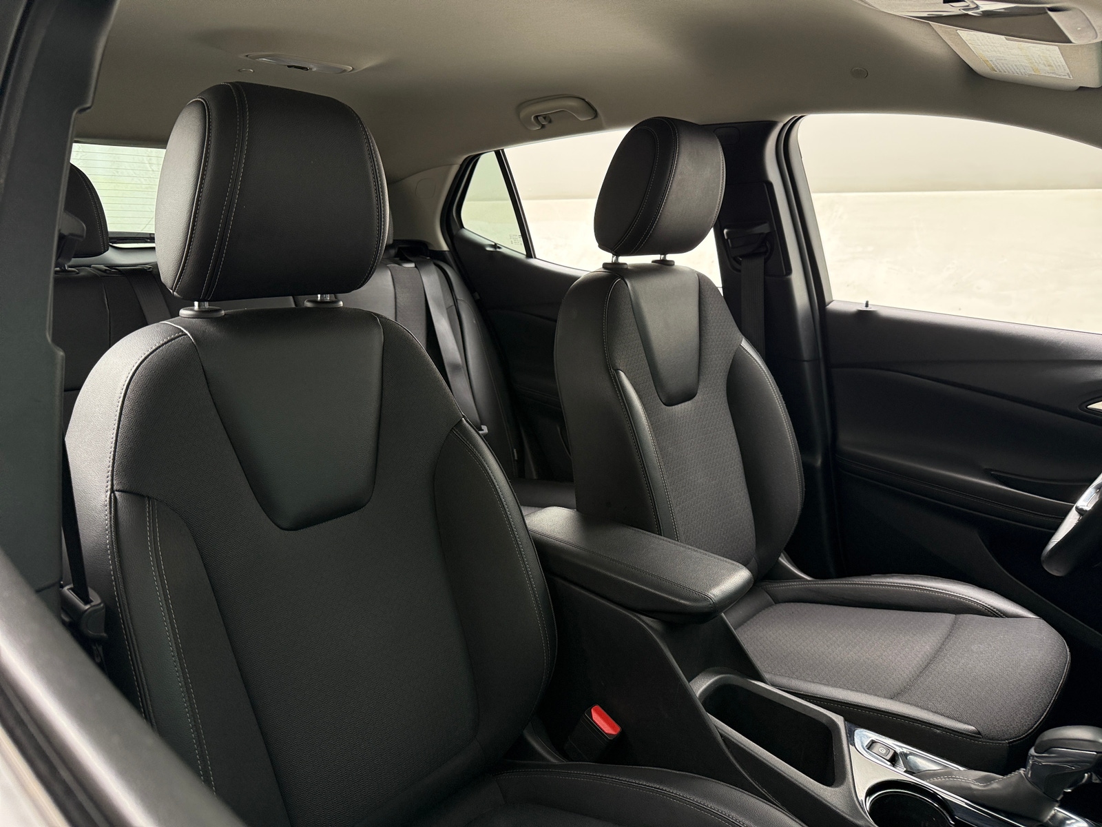 Thumbnail: 2025 Buick Encore GX - 2