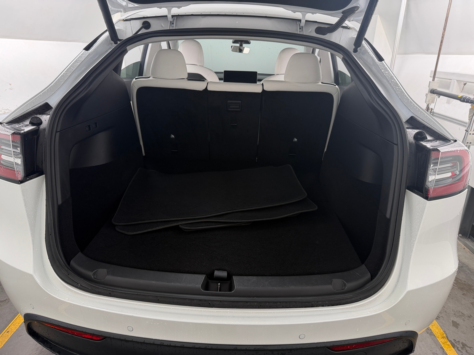 Thumbnail: 2021 Tesla Model Y - 6