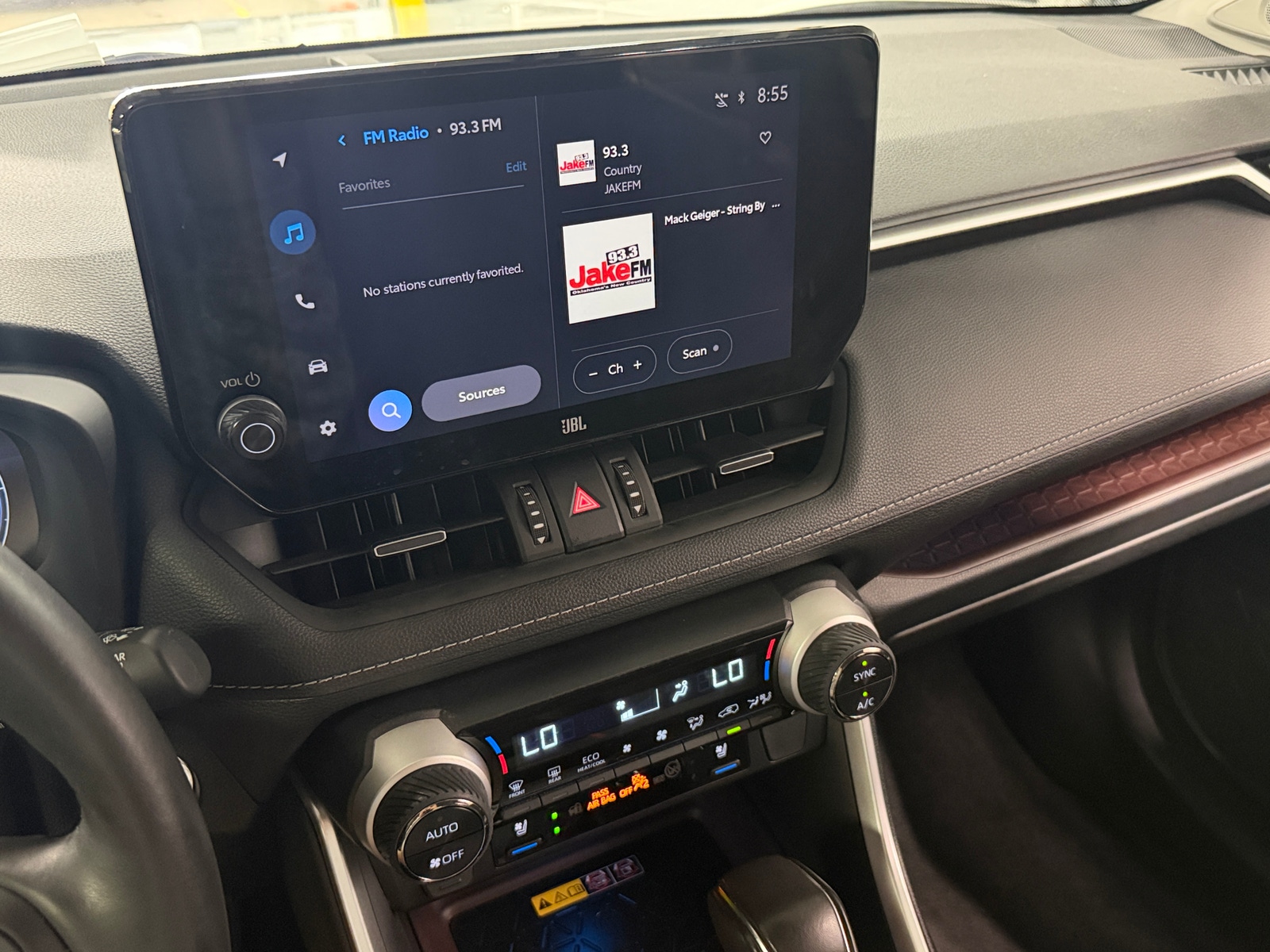 Thumbnail: 2025 Toyota RAV4 - 3