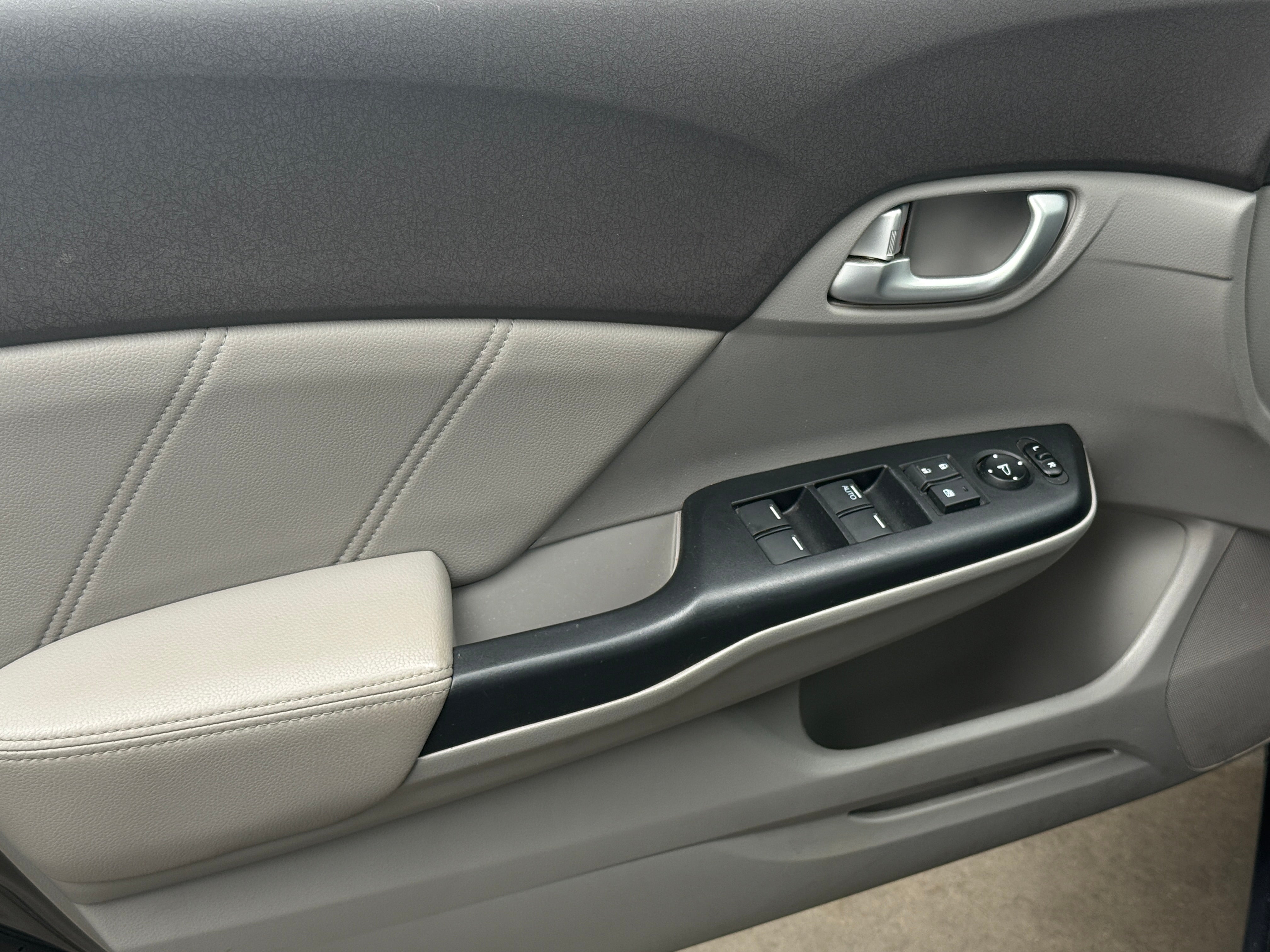 2012 Honda Civic EX-L - Photo 6