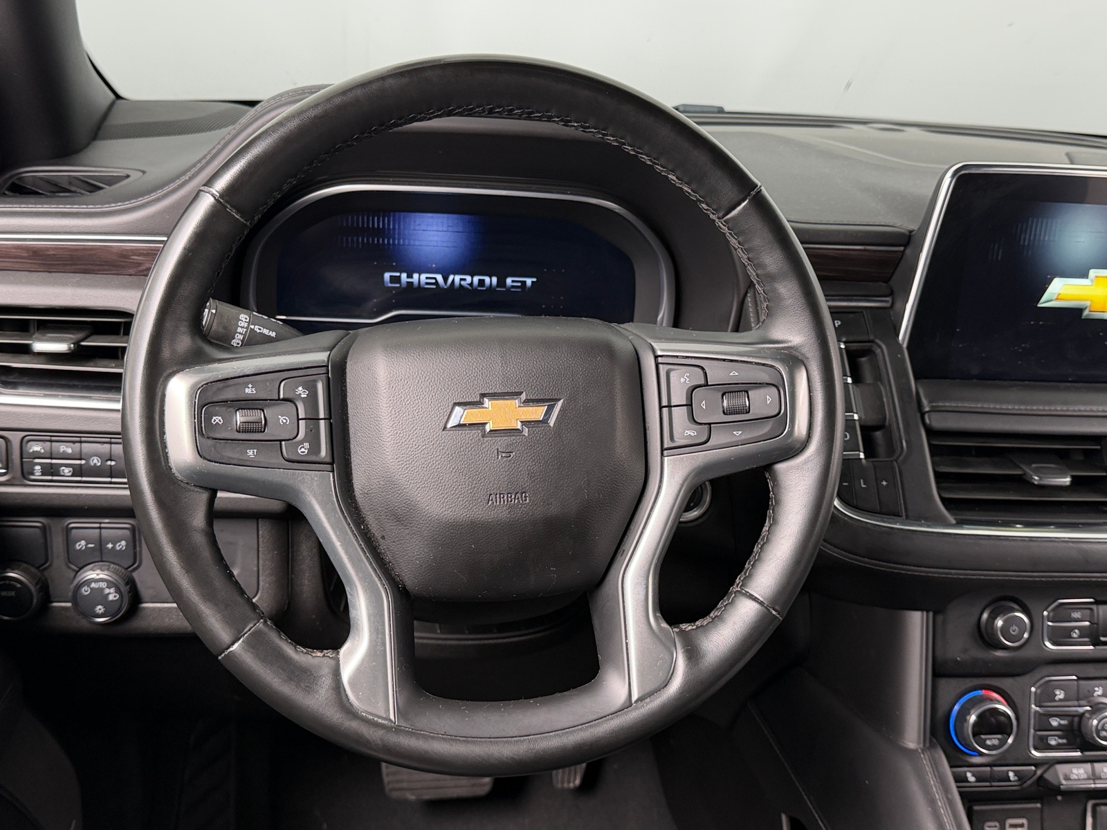 Thumbnail: 2024 Chevrolet Tahoe - 4