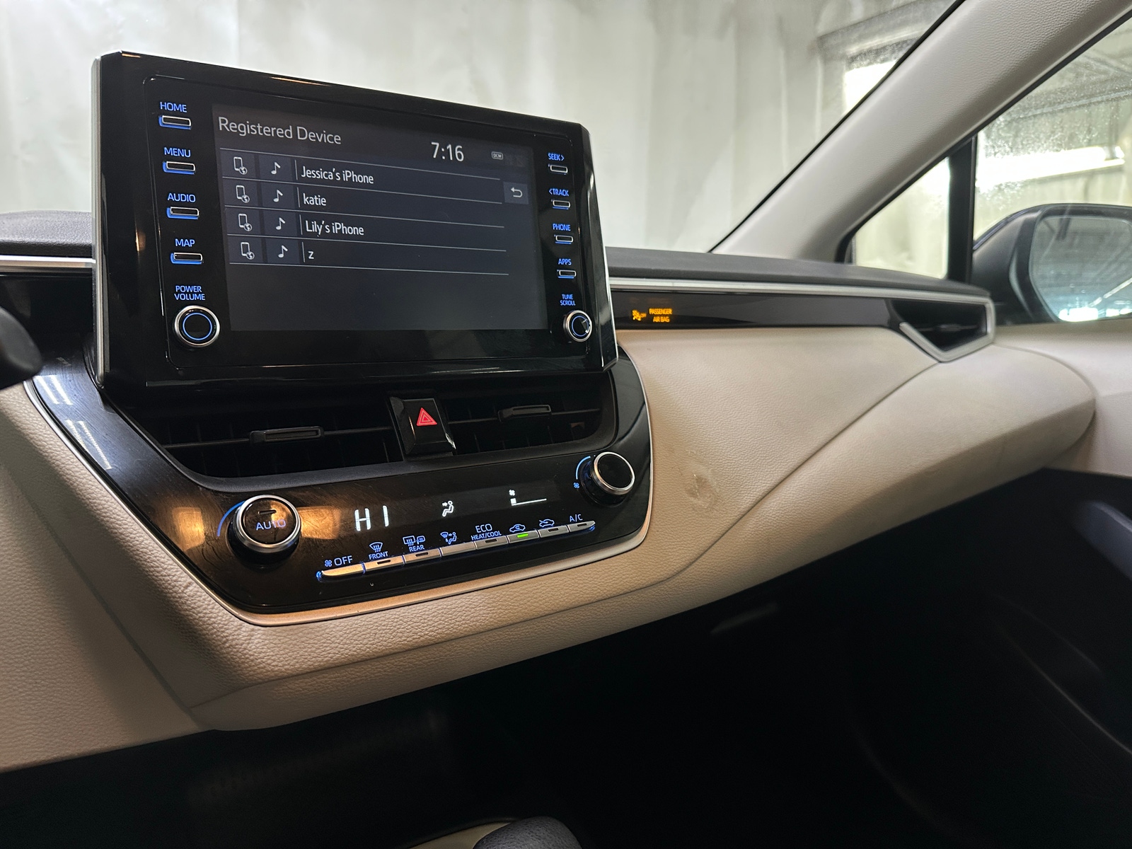 Thumbnail: 2020 Toyota Corolla - 4