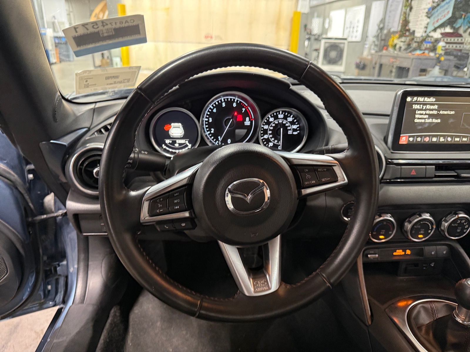 Thumbnail: 2017 Mazda MX-5 Miata - 4