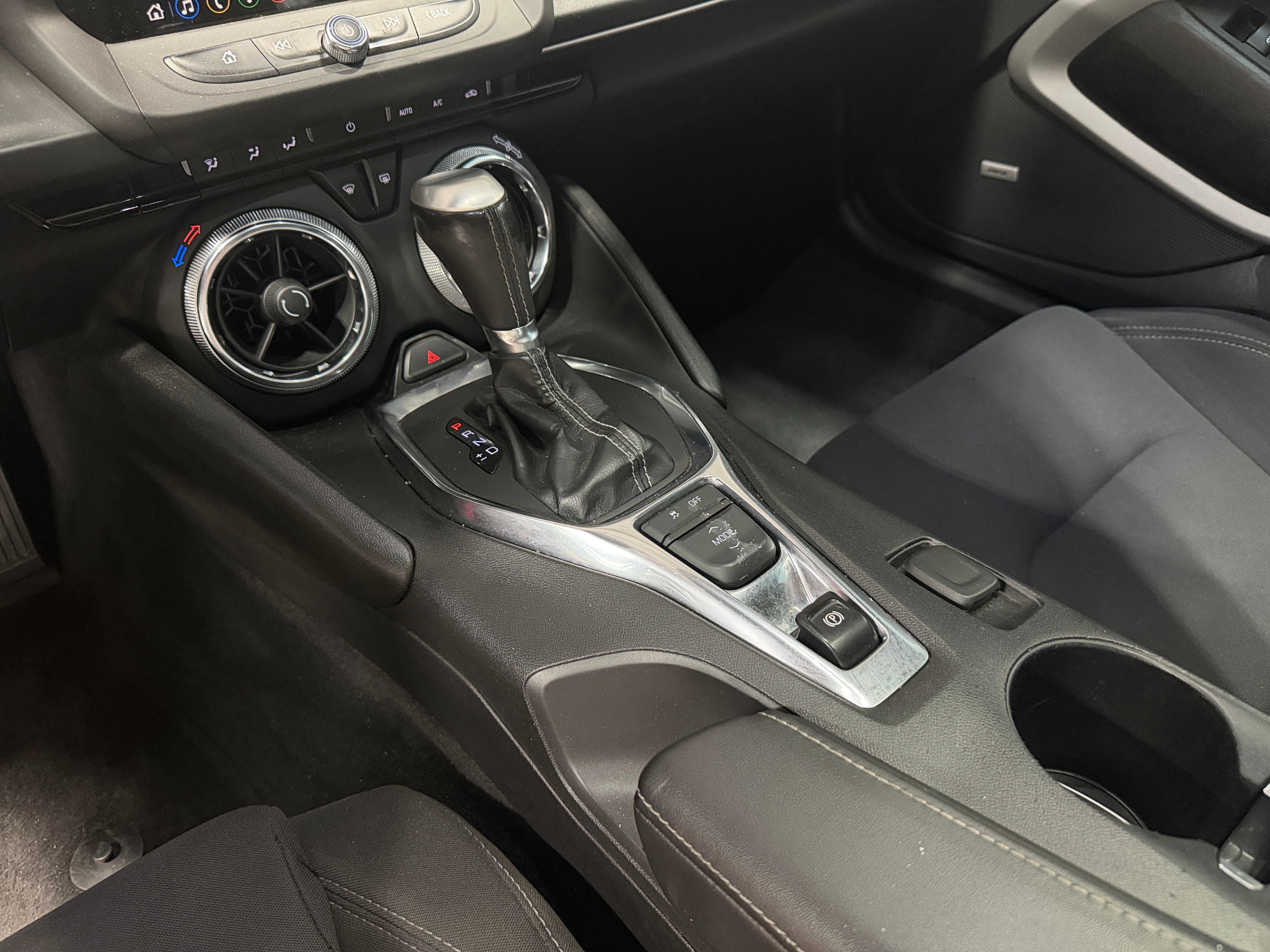 1G1FB1RX8M0105975