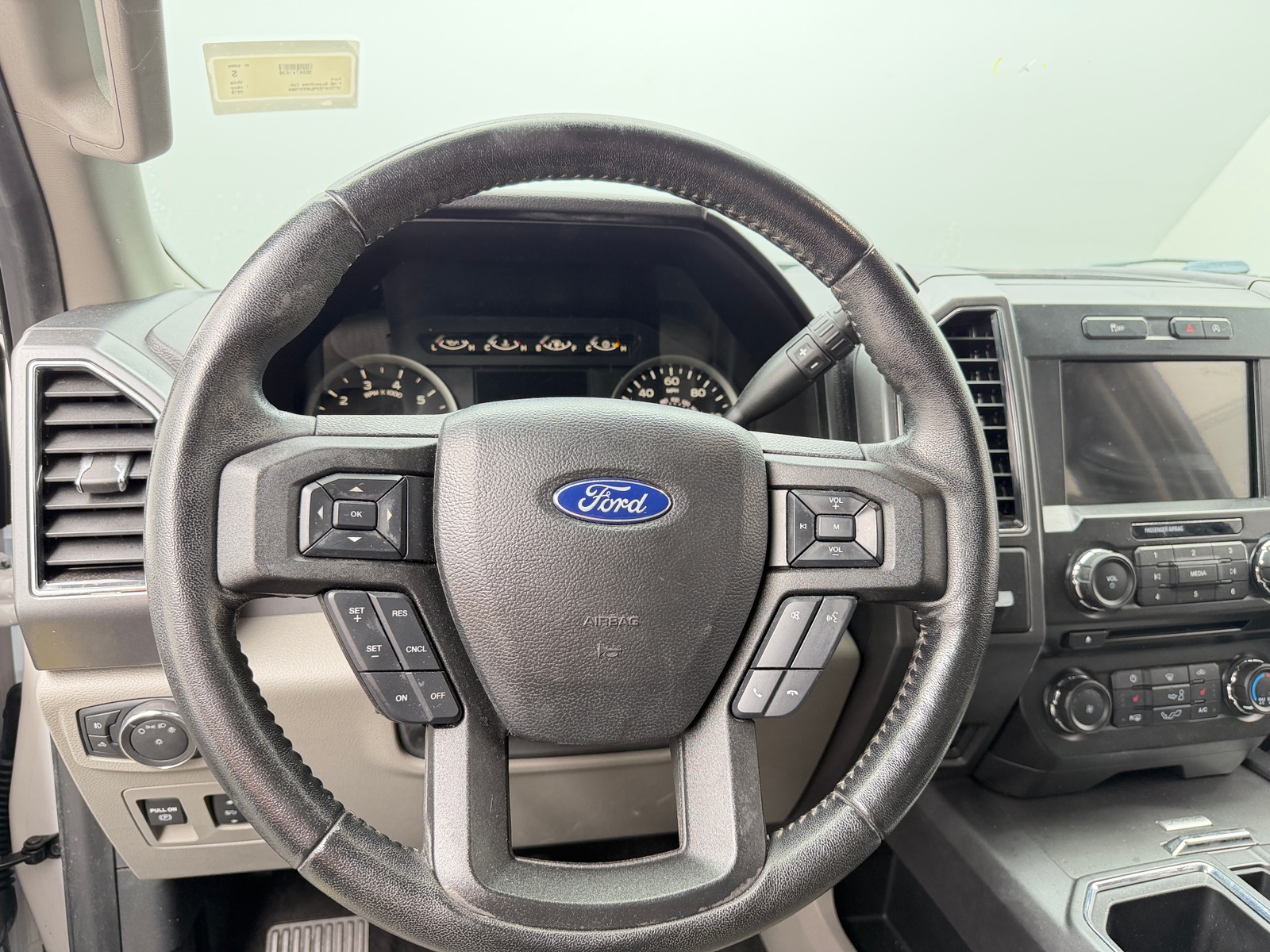 Thumbnail: 2018 Ford Econoline - 5