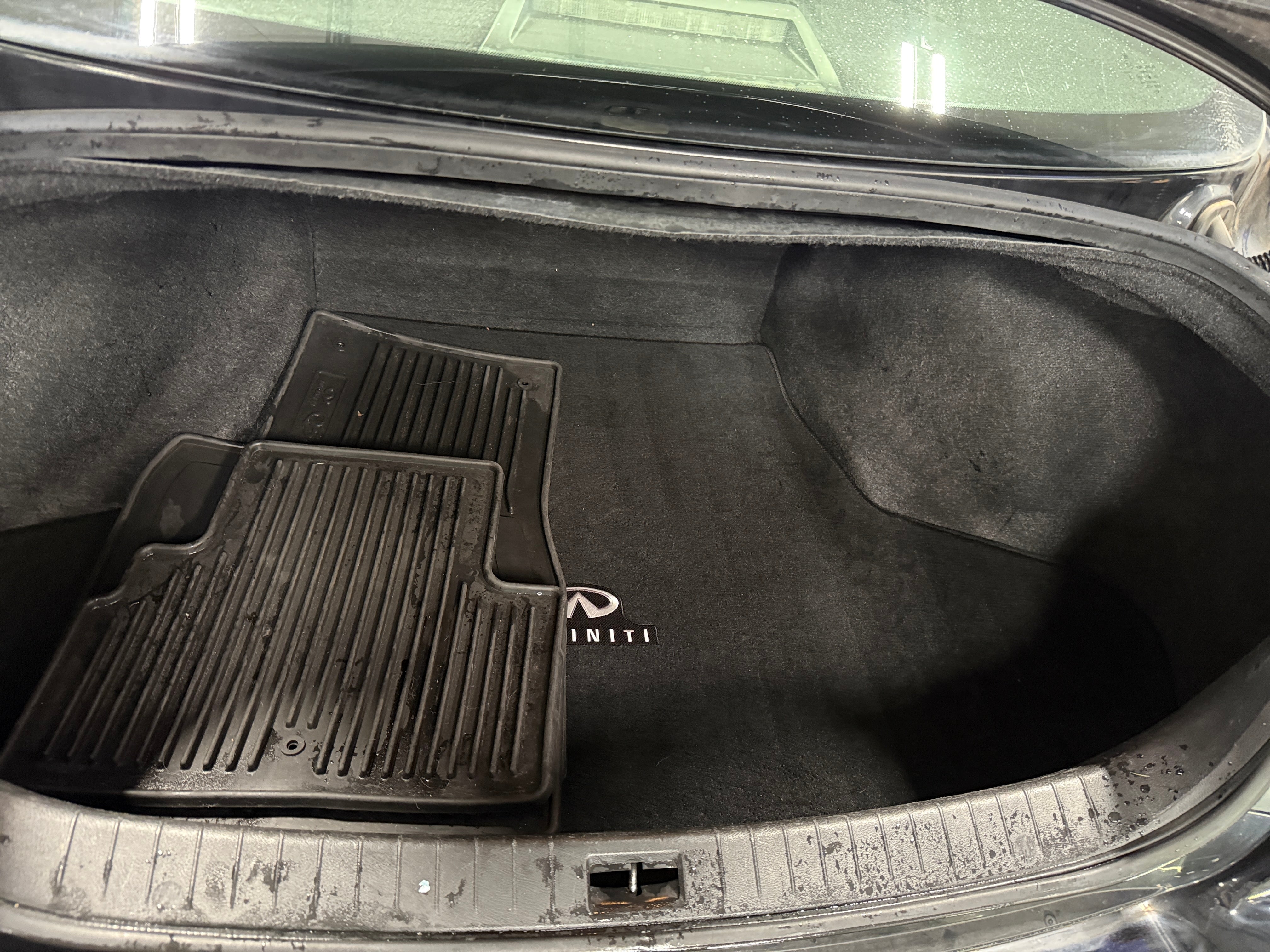 2015 INFINITI Q50