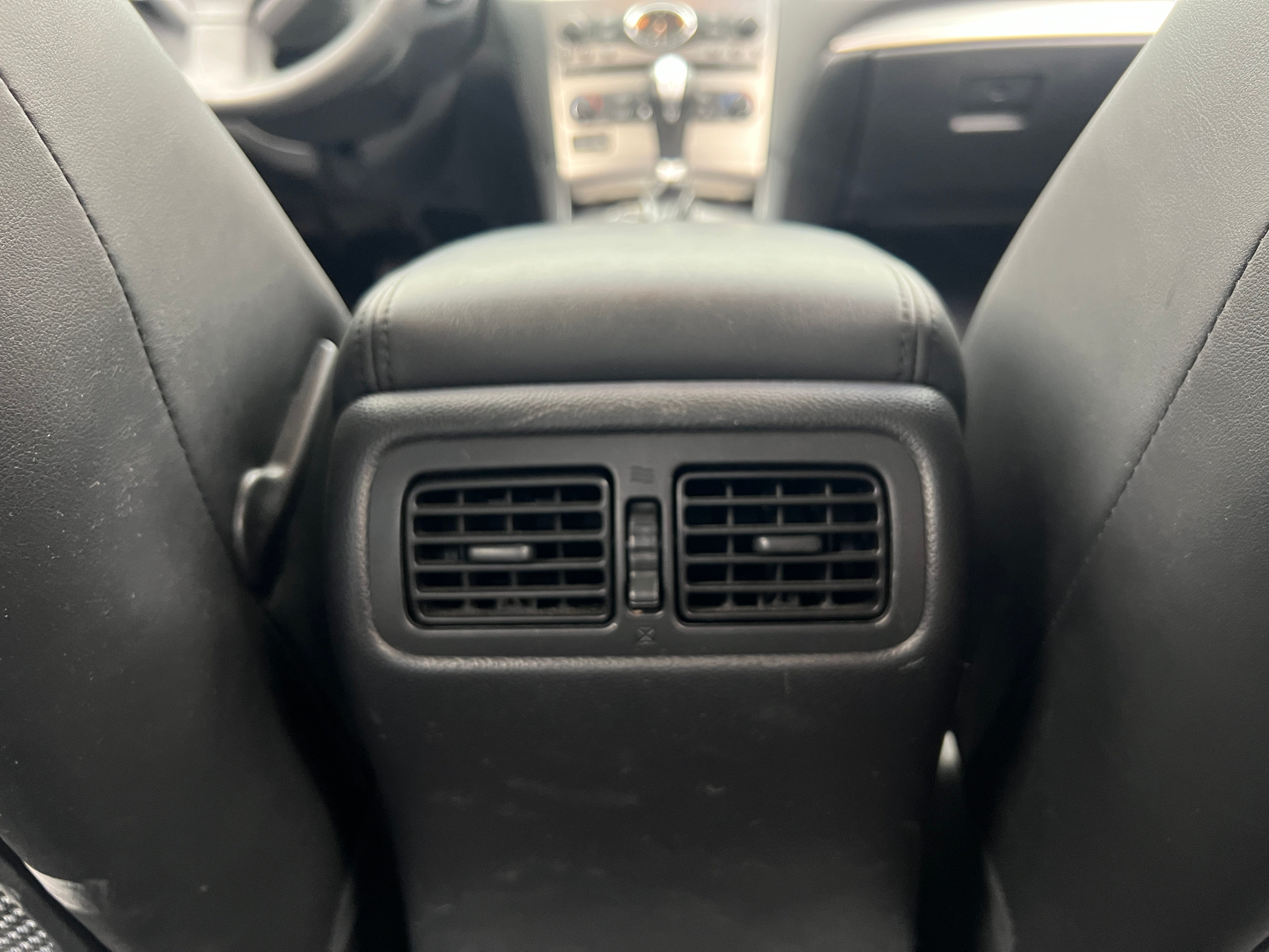2011 INFINITI G Sedan 37 Journey