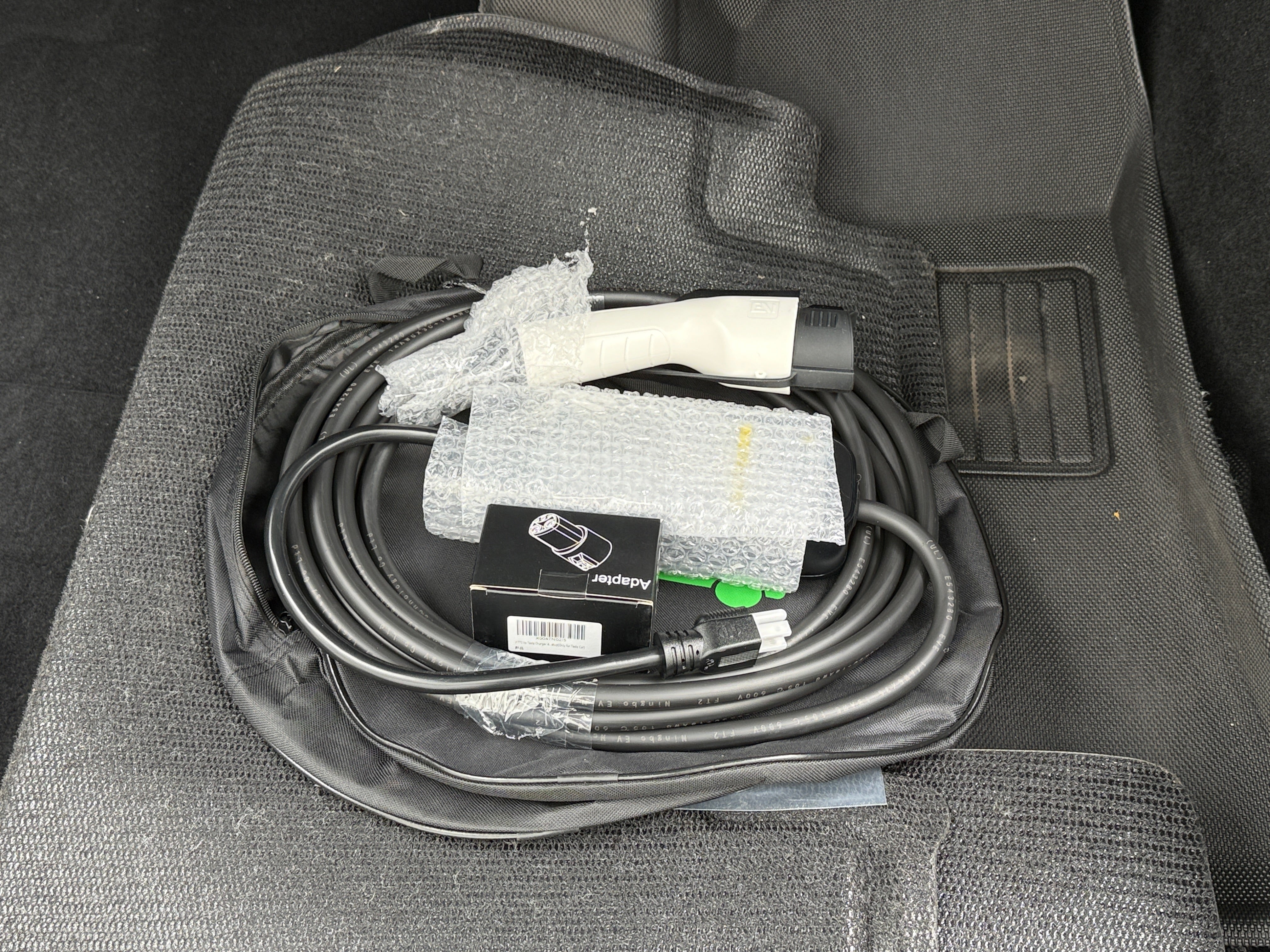 Used 2018 Tesla Model S 75D with VIN 5YJSA1E24JF258322 for sale in Oak Creek, WI