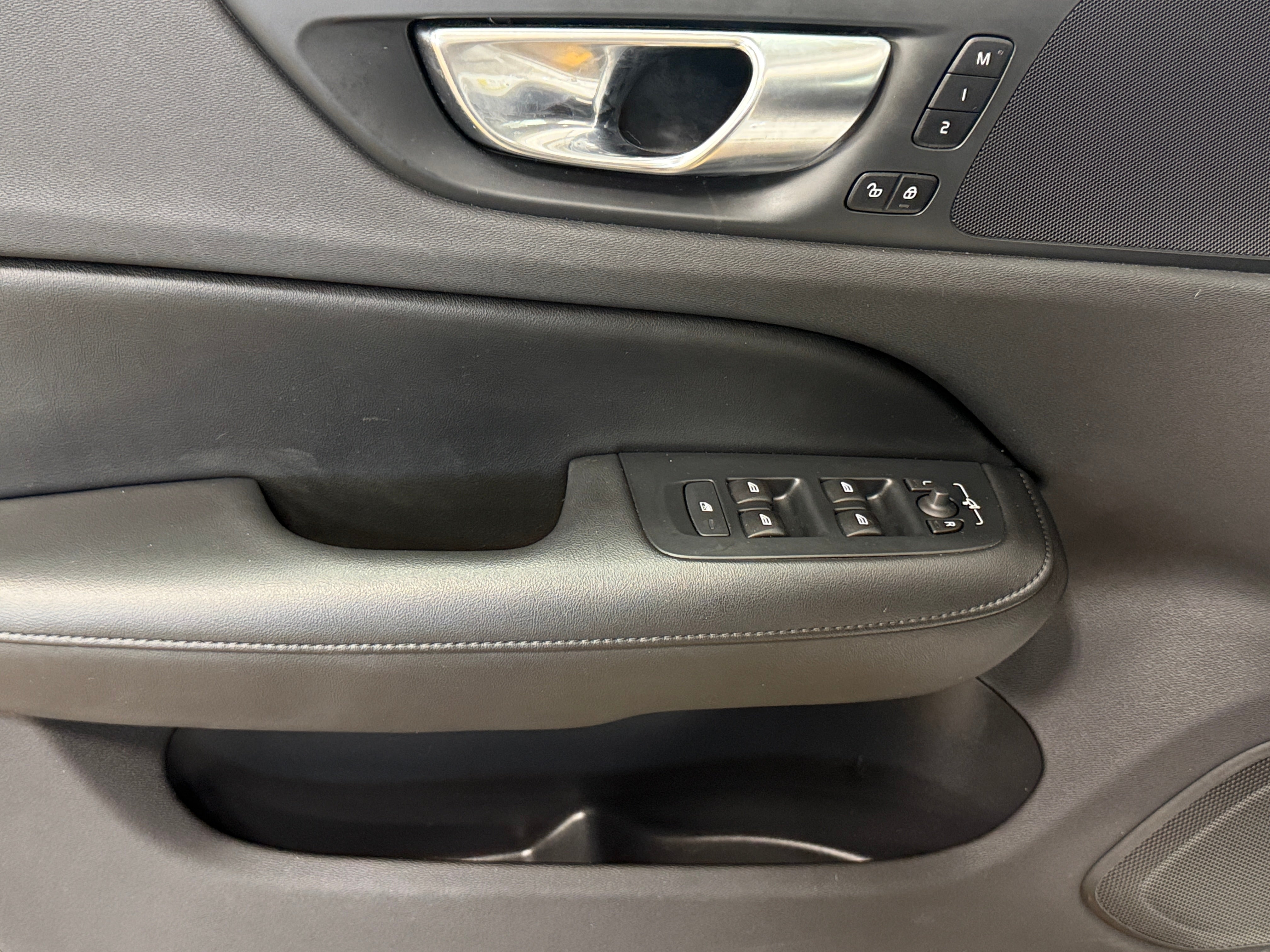 2024 Volvo S60 Core