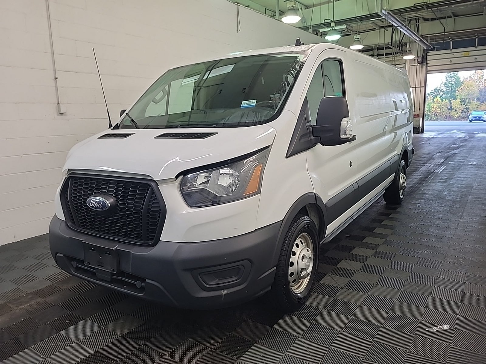 2023 Ford T150 Vans 3.5l V6 Di Dohc Low Roof Cargo Van RWD 130 2d