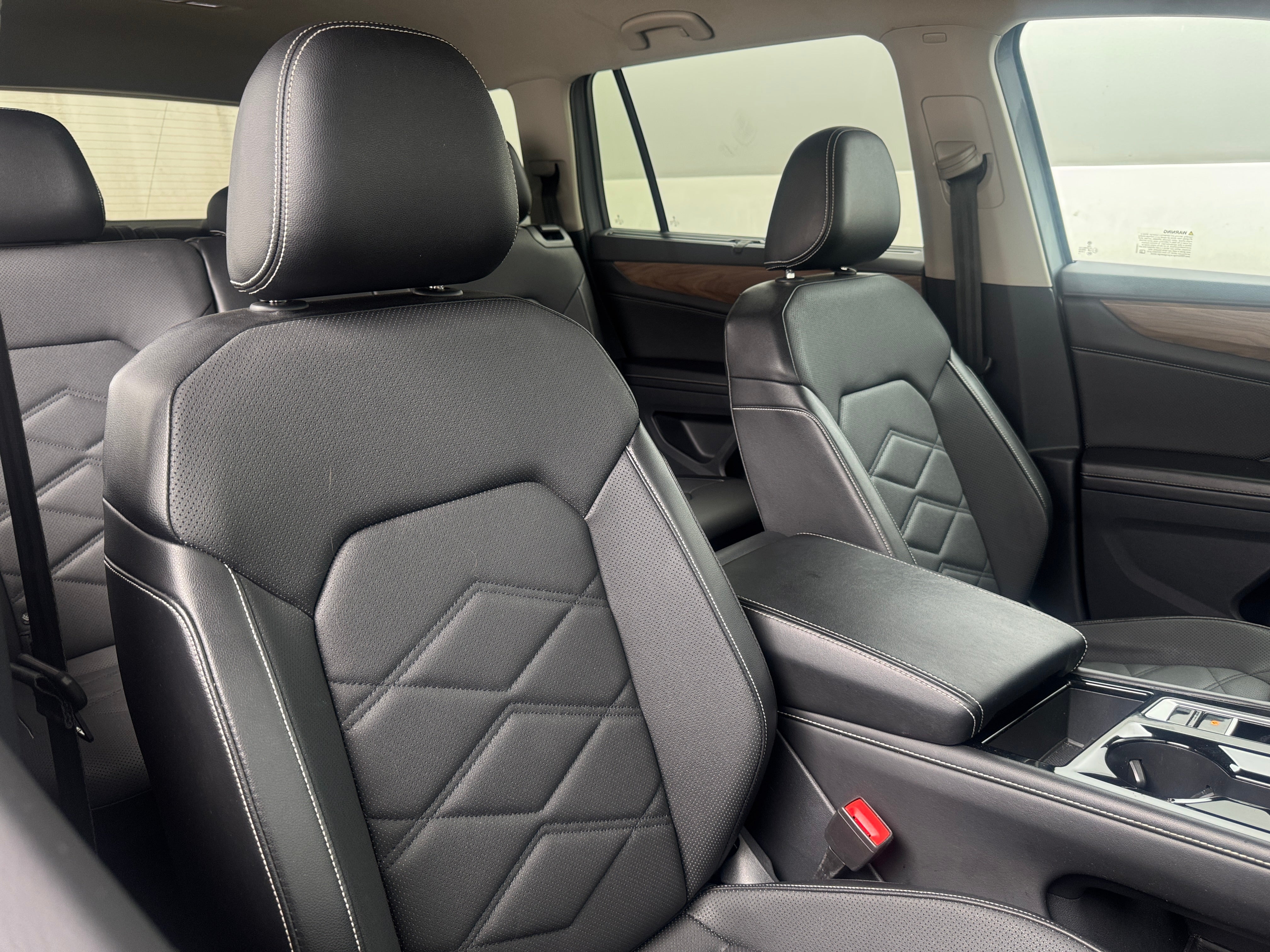 2024 Volkswagen Atlas SE w/Tech