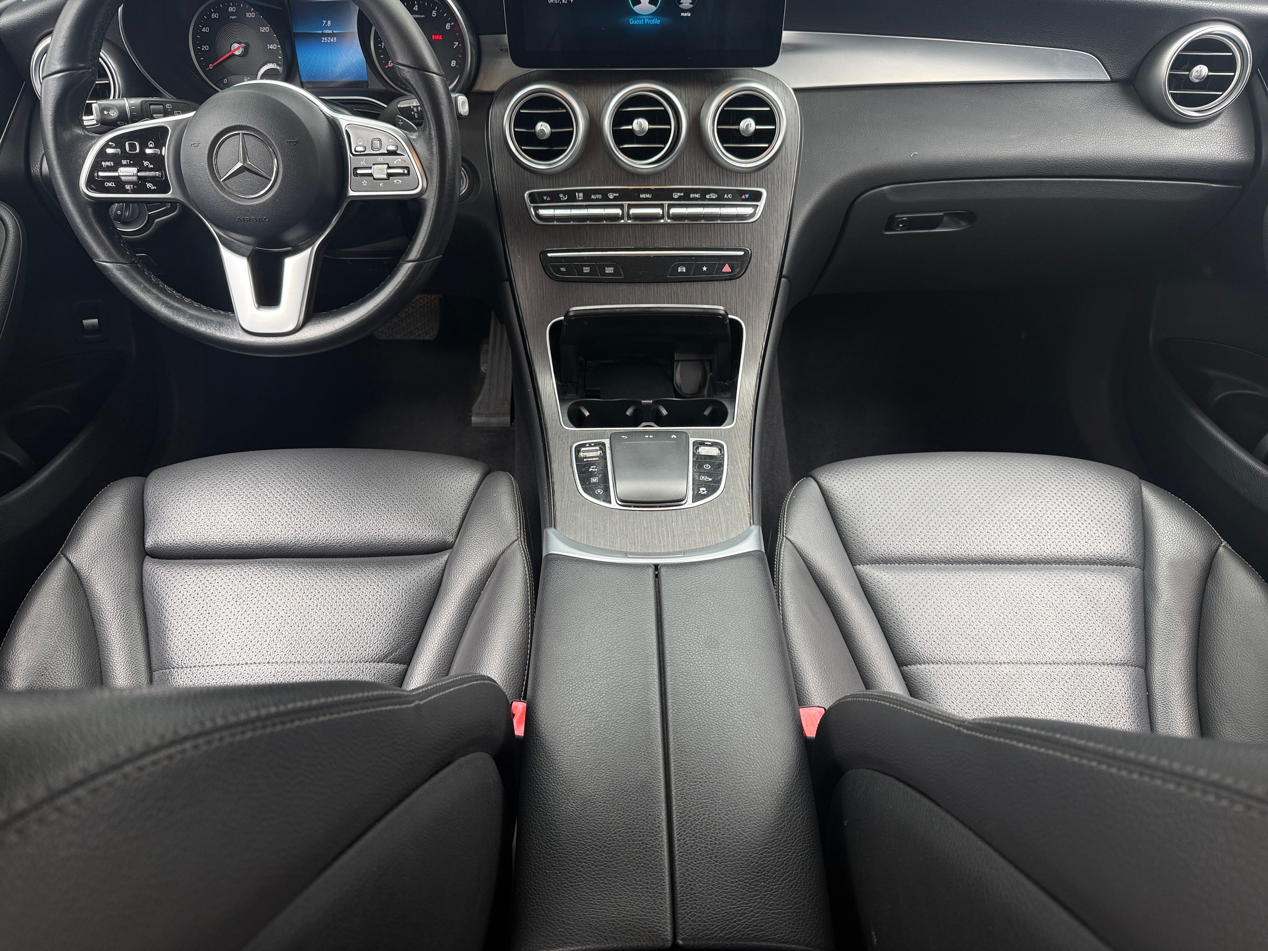 2022 Mercedes-Benz GLC