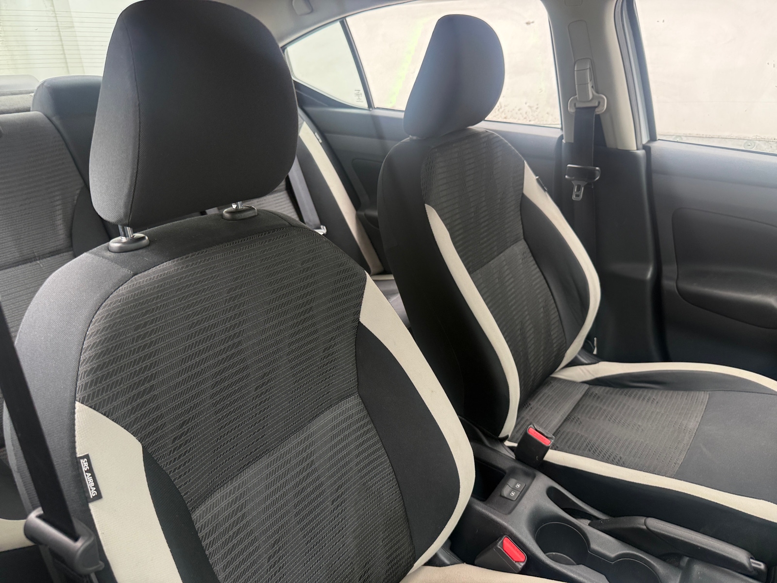 Thumbnail: 2022 Nissan Versa - 2