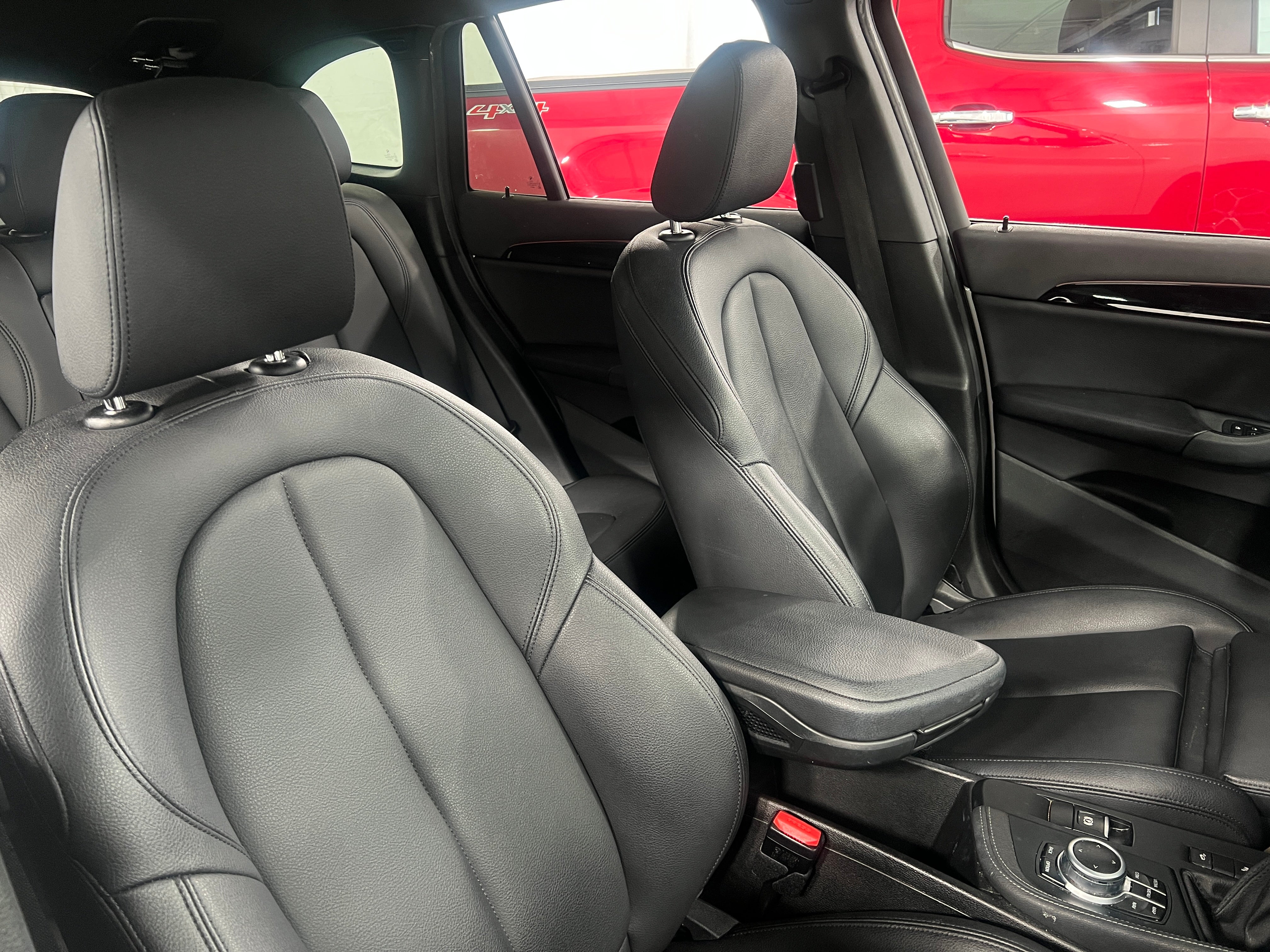 2019 BMW X1 28i