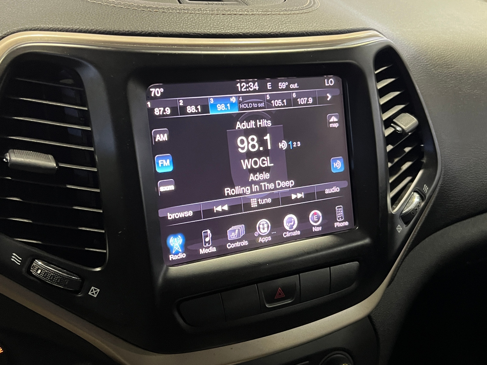 Thumbnail: 2014 Jeep Cherokee - 3