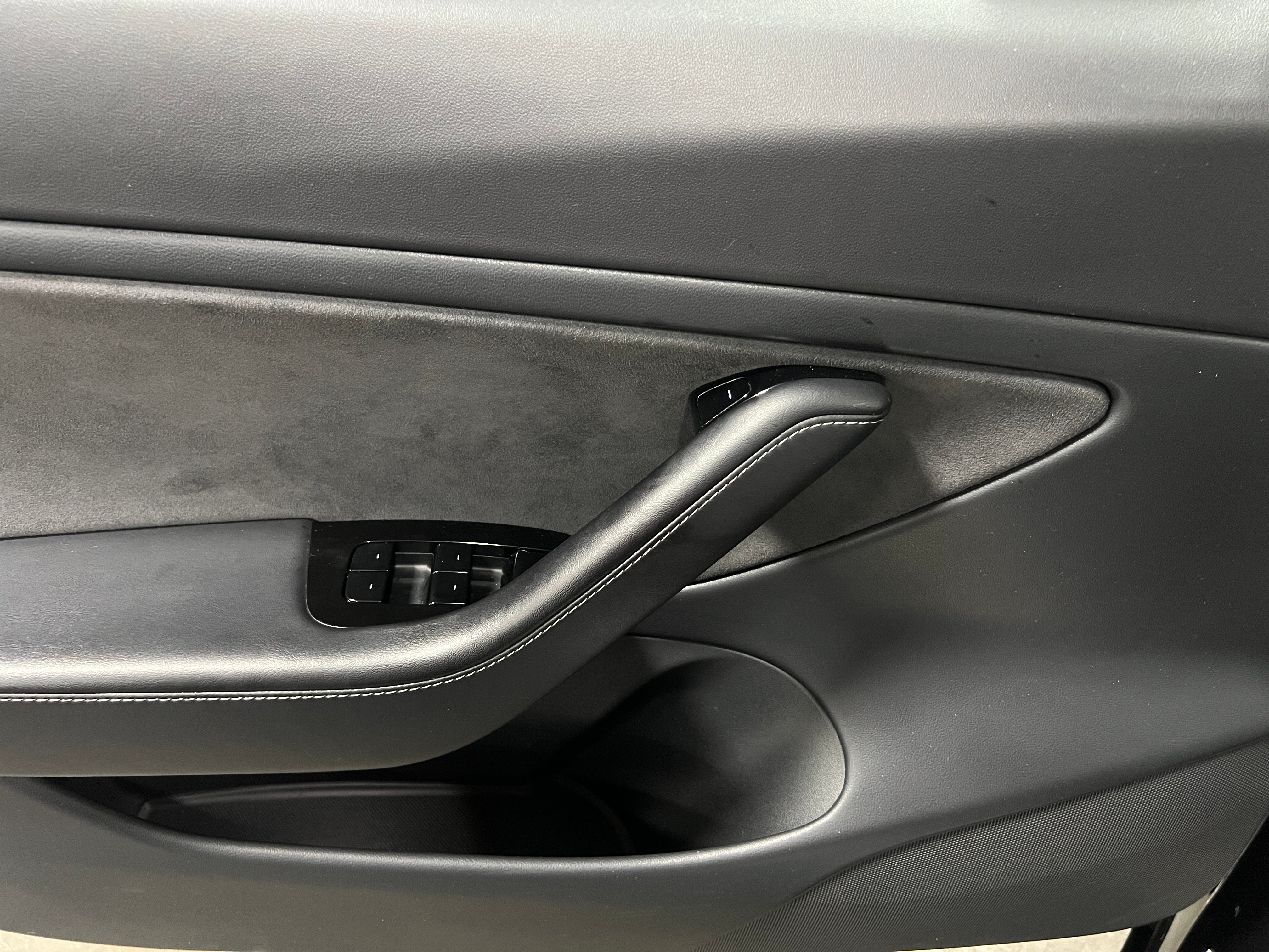 Used 2018 Tesla Model 3 Long Range Dual Motor with VIN 5YJ3E1EB6JF071477 for sale in Auburn, WA