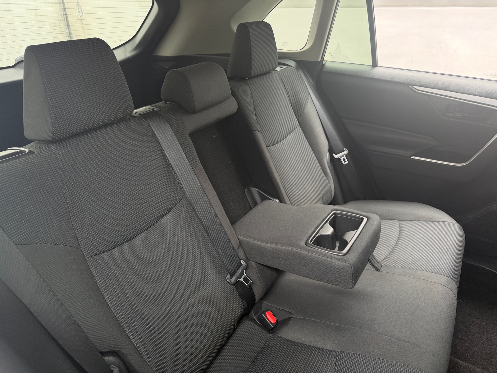 Thumbnail: 2019 Toyota RAV4 - 6