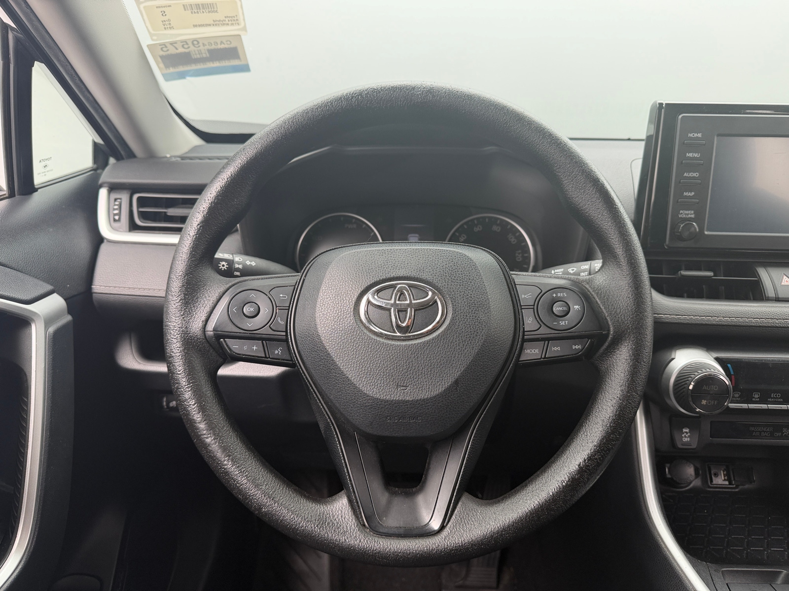 Thumbnail: 2019 Toyota RAV4 - 5