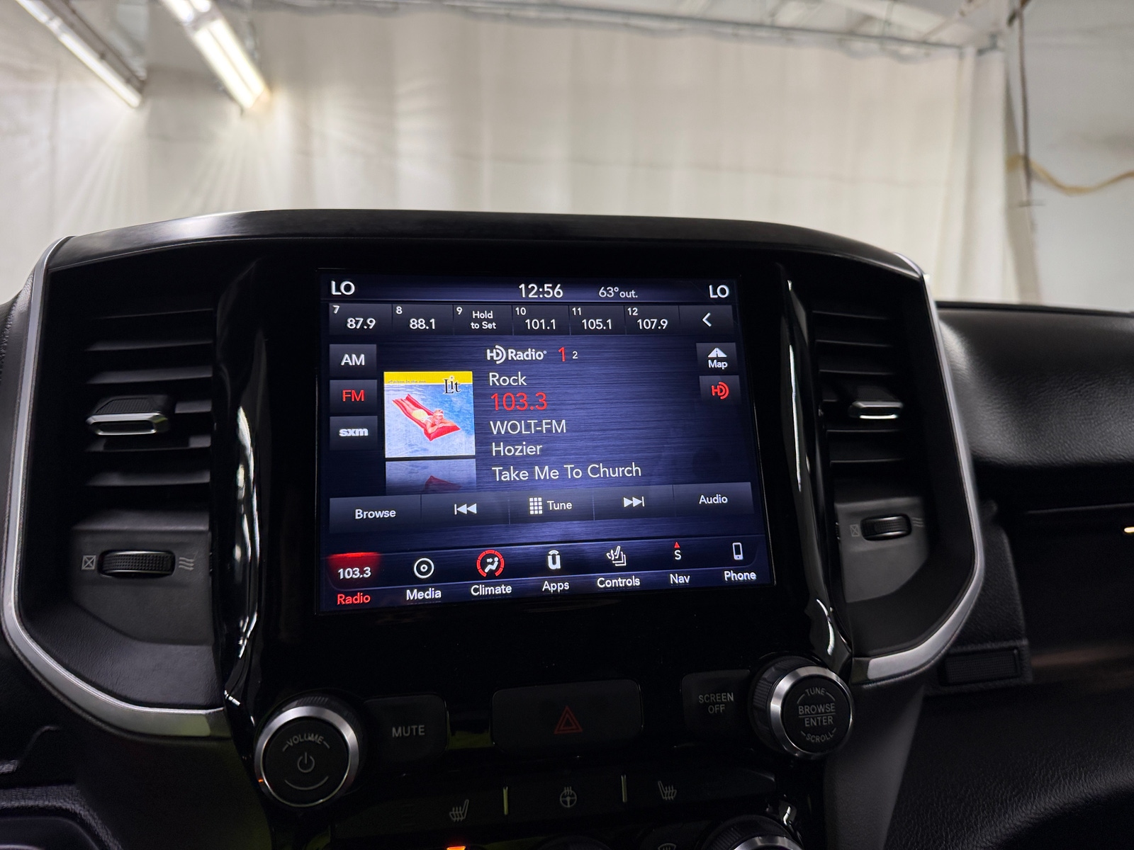 Thumbnail: 2019 RAM 1500 - 4