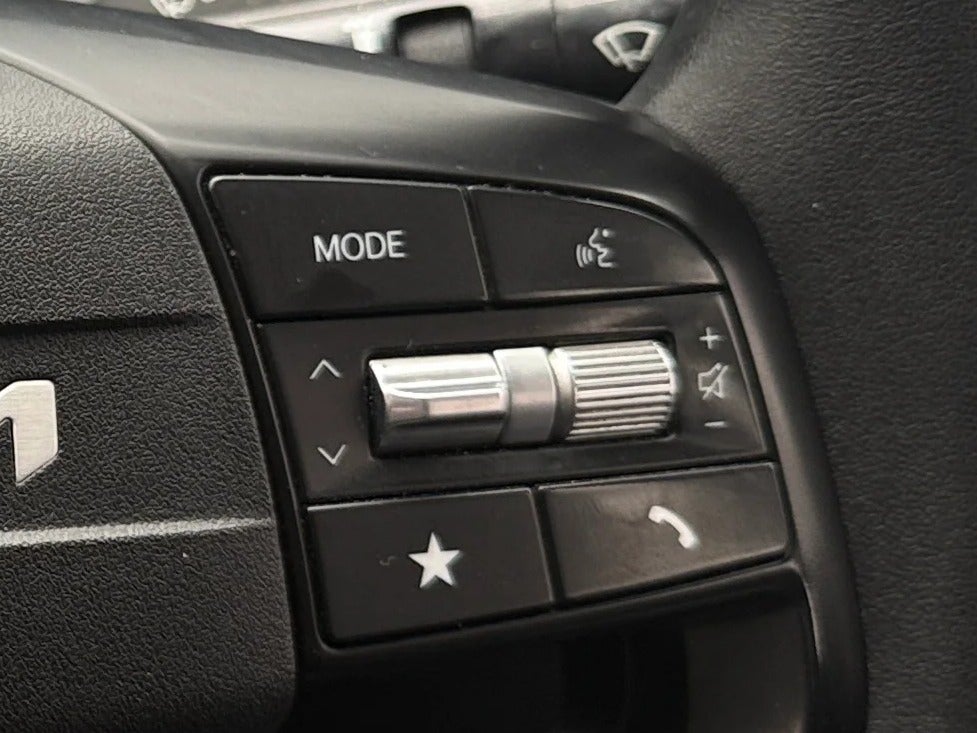 2025 Kia K4 LXS - Photo 15