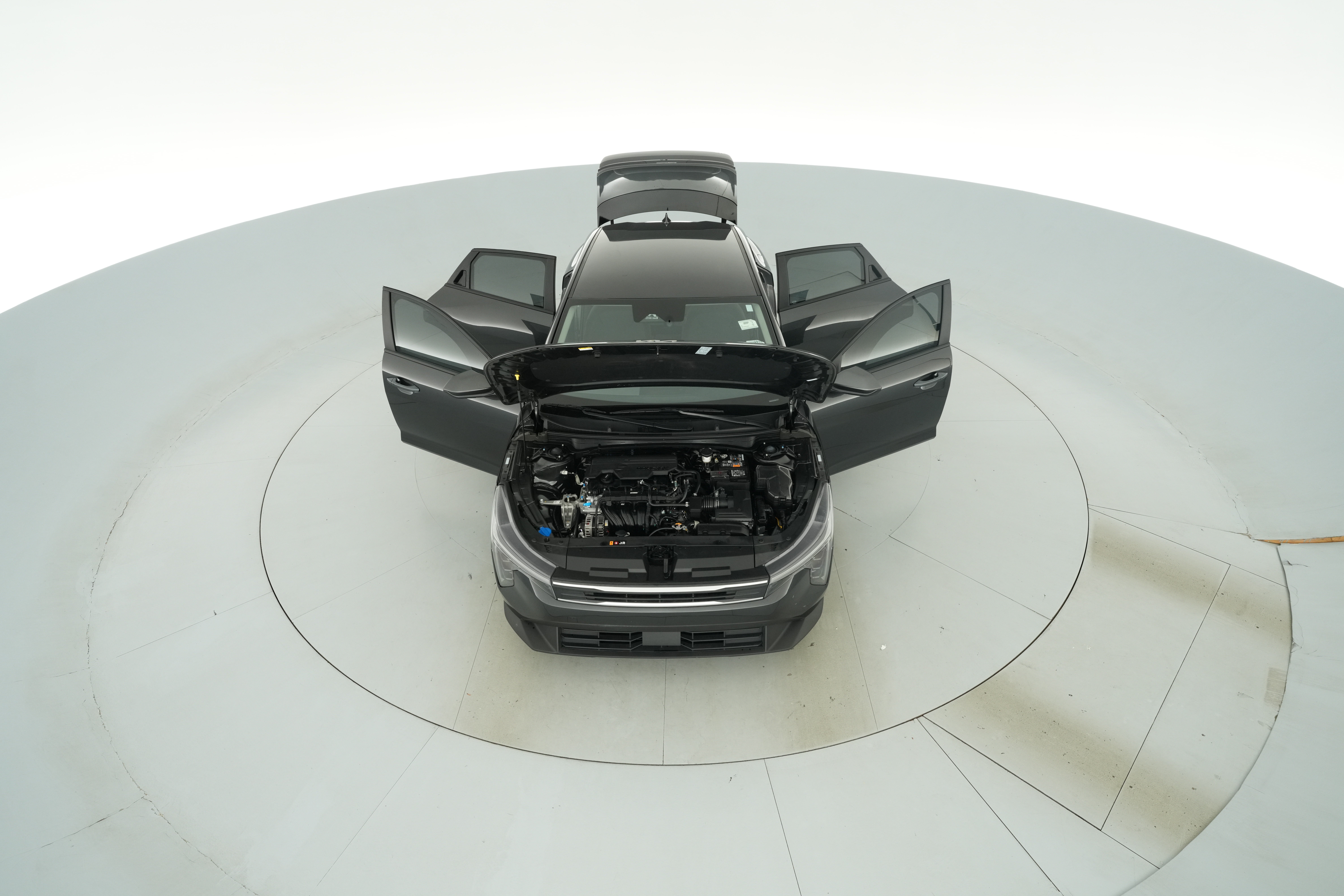 2025 Kia K4 LXS - Photo 38