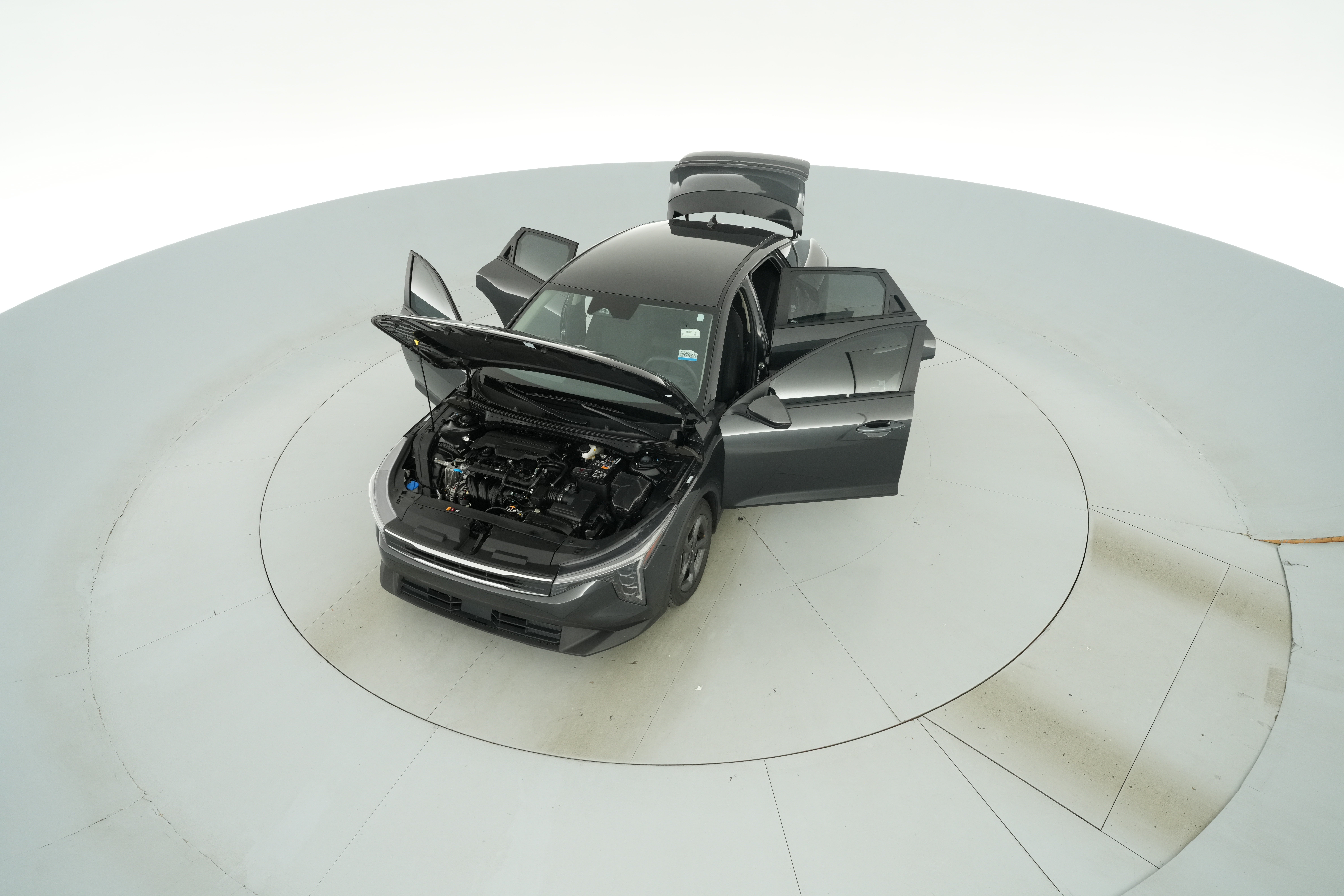 2025 Kia K4 LXS - Photo 39