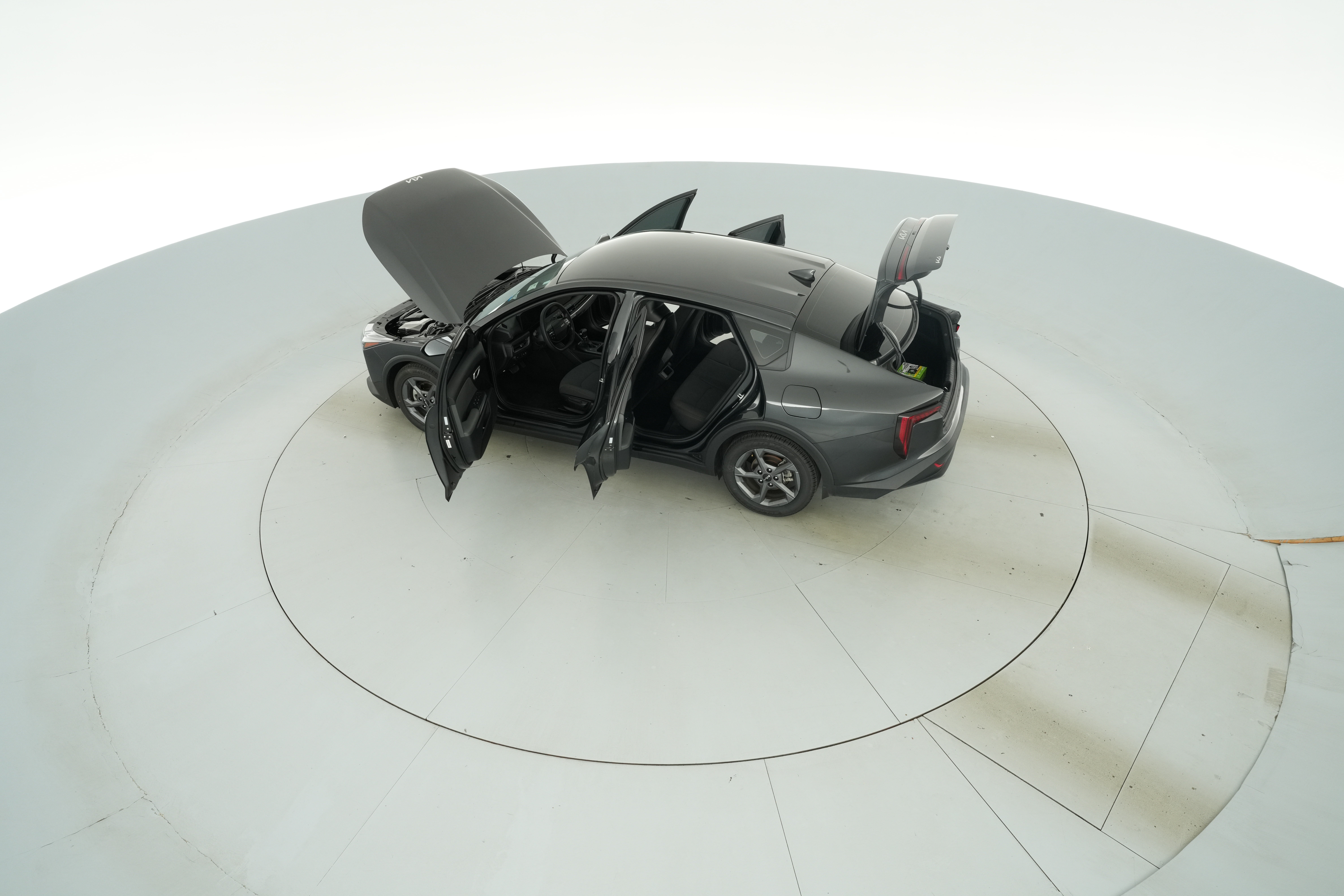 2025 Kia K4 LXS - Photo 43