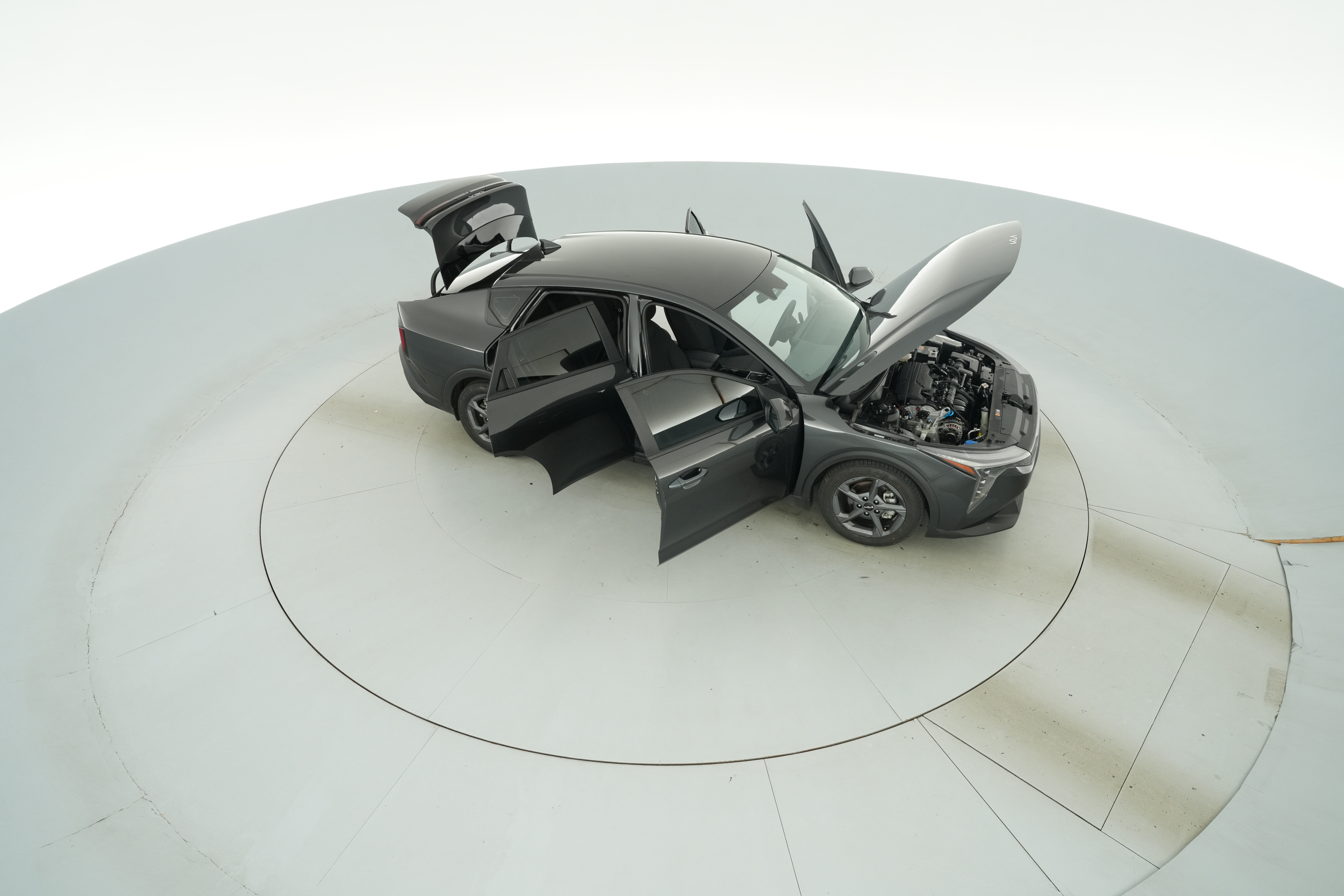 2025 Kia K4 LXS - Photo 51