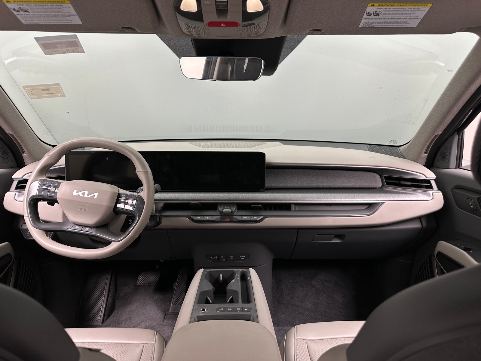 Thumbnail: 2024 Kia EV9 - 2