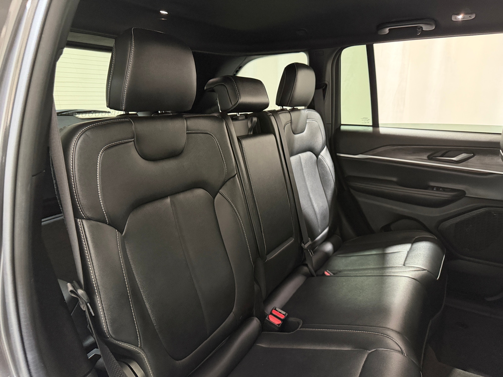 Thumbnail: 2024 Jeep Grand Cherokee - 5
