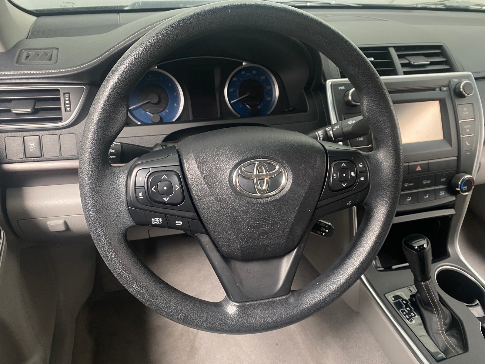Thumbnail: 2017 Toyota Camry - 5