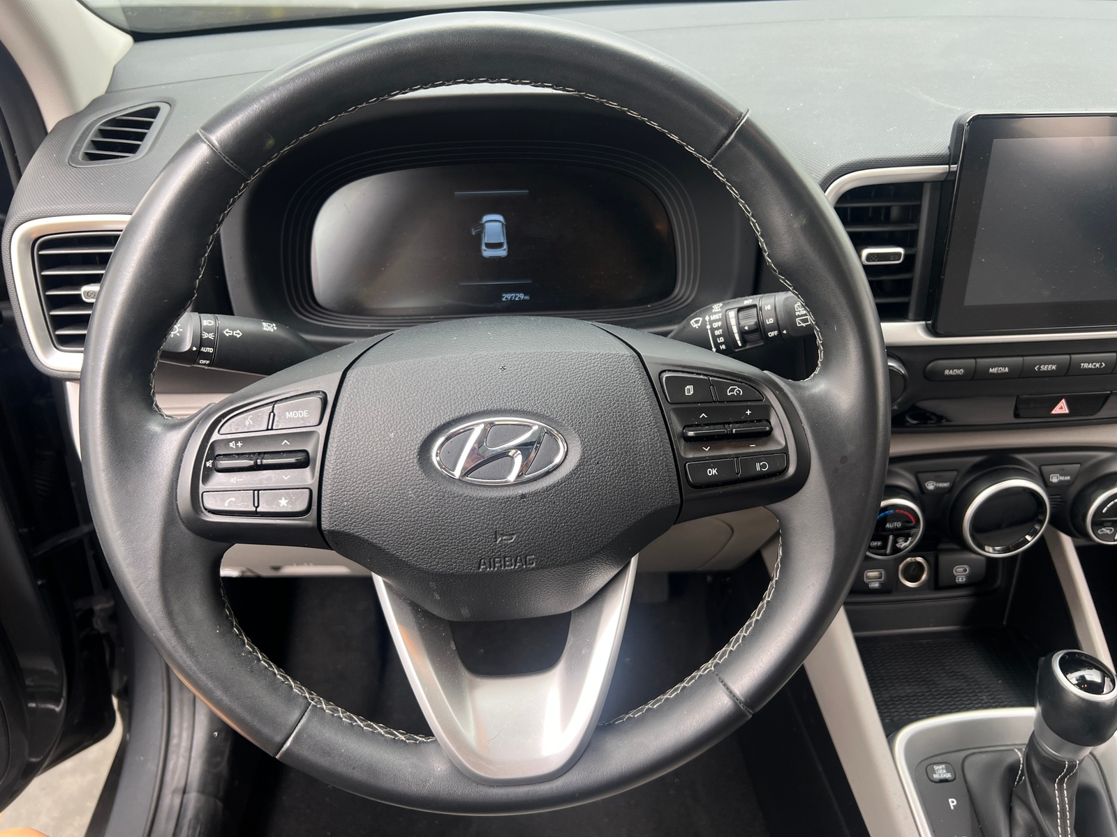 Thumbnail: 2025 Hyundai Venue - 5