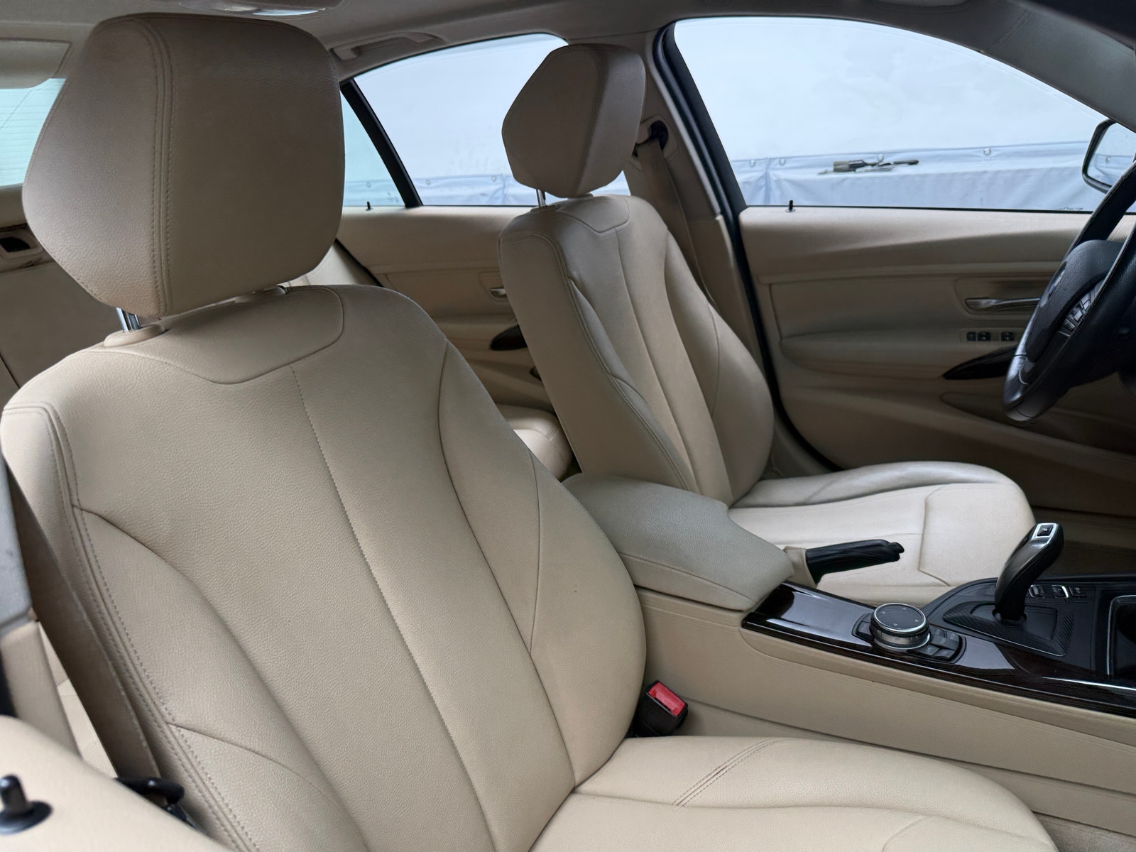 Thumbnail: 2015 BMW 3 Series - 2