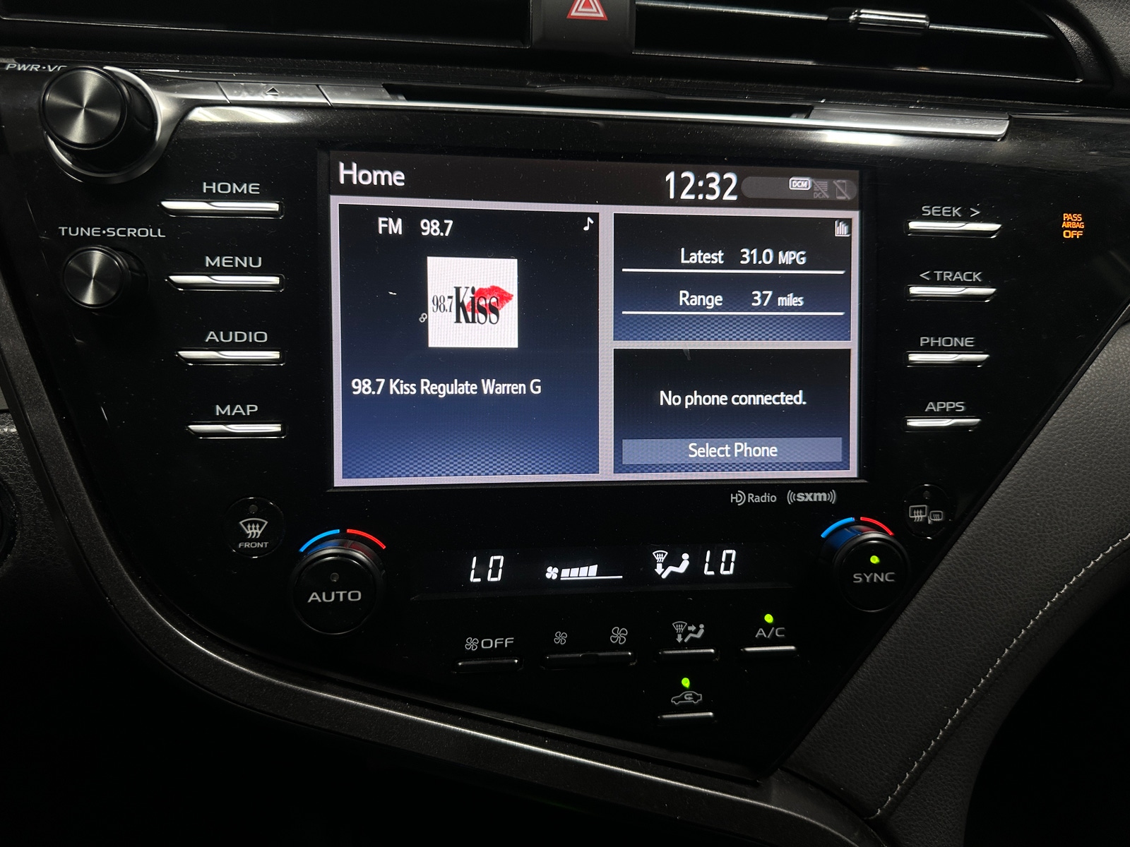 Thumbnail: 2019 Toyota Camry - 3