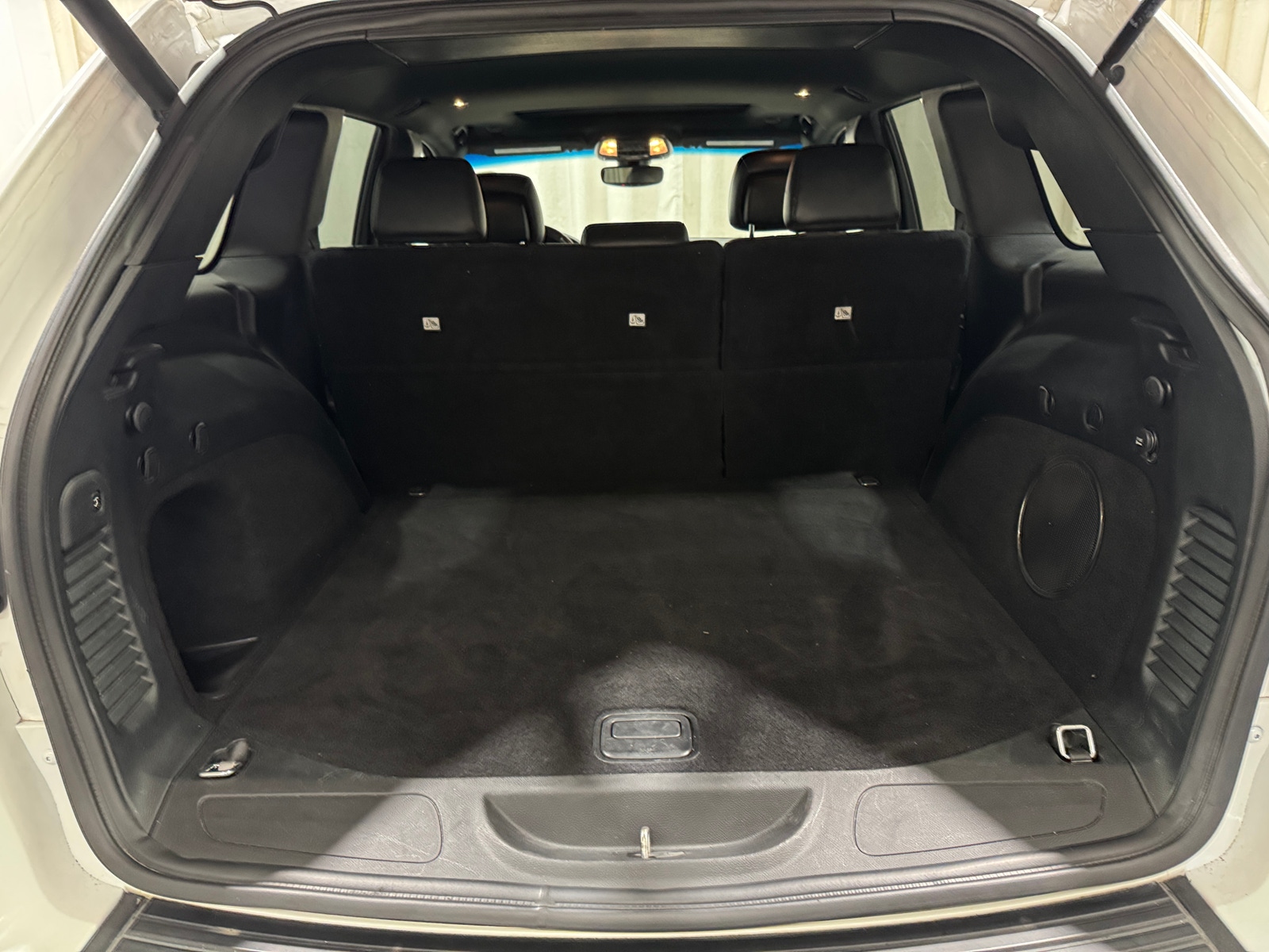 Thumbnail: 2019 Jeep Grand Cherokee - 6
