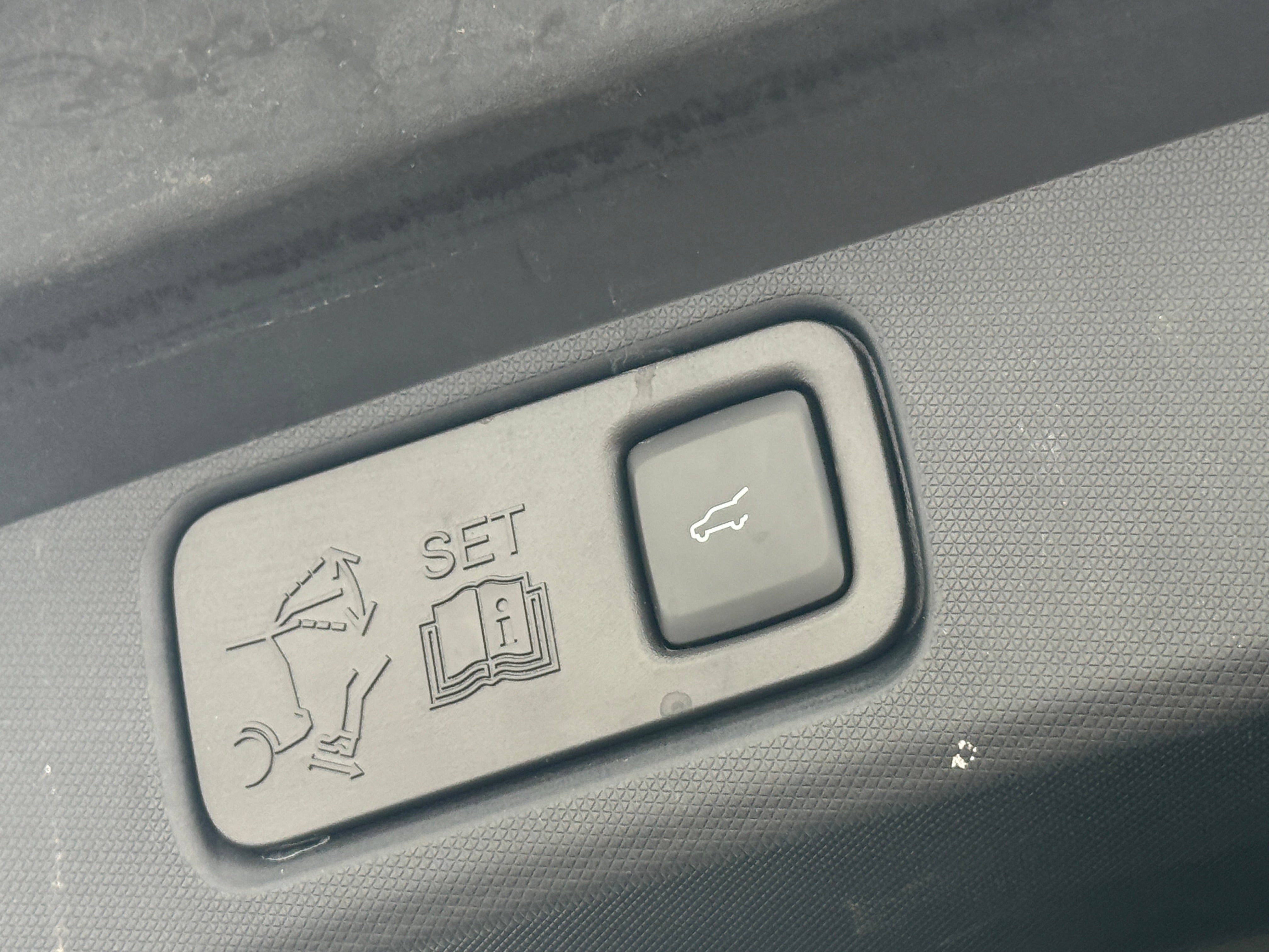 Used 2022 Ford Mustang Mach-E Premium AWD with VIN 3FMTK3SU2NMA43554 for sale in Auburn, WA