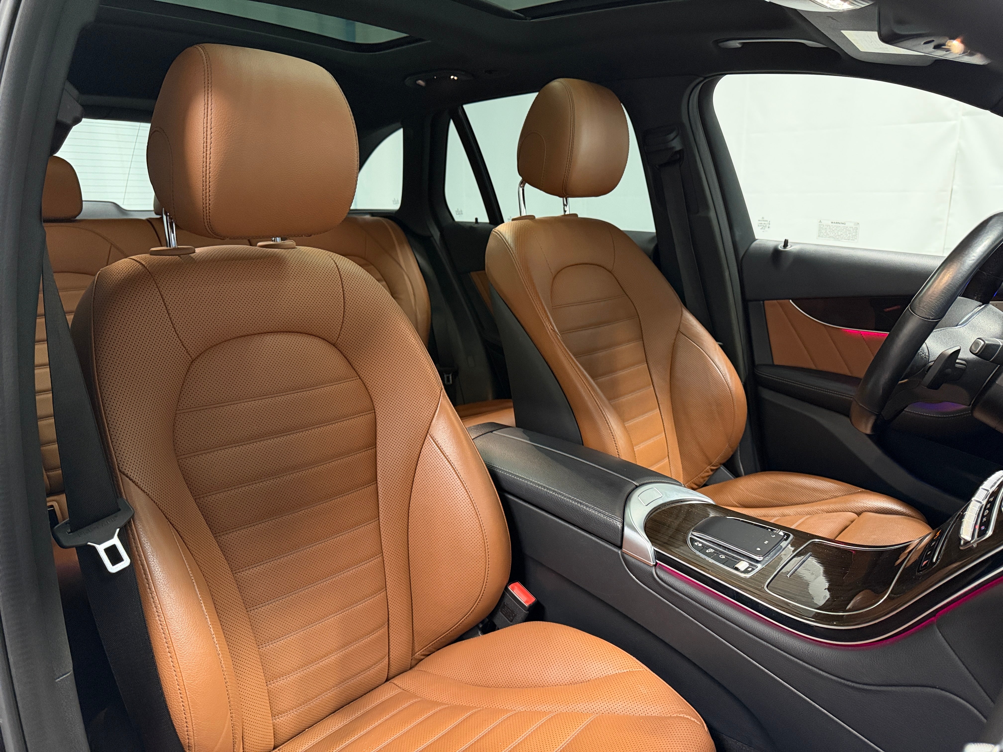 2022 Mercedes-Benz GLC