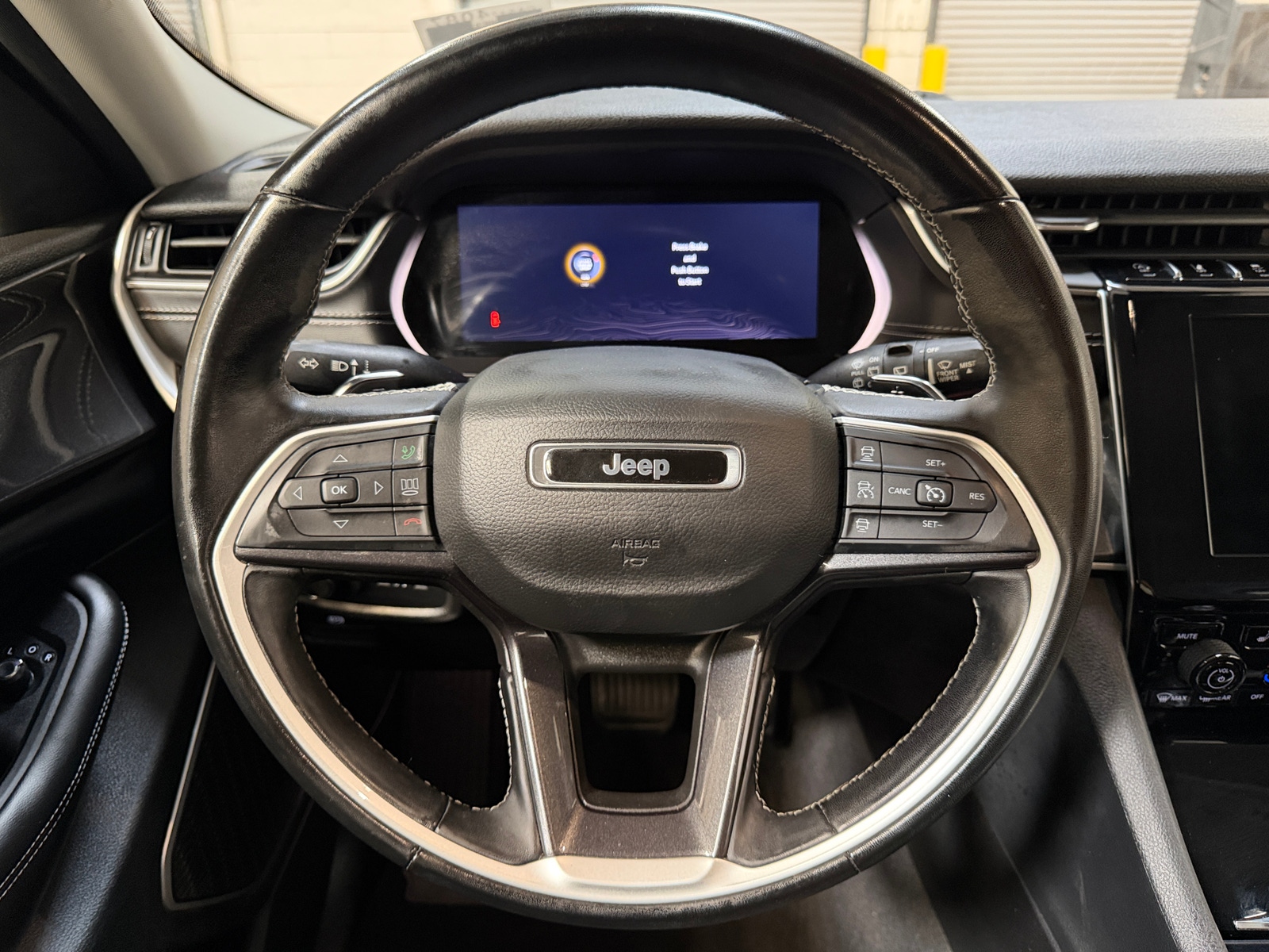 Thumbnail: 2022 Jeep Grand Cherokee - 5