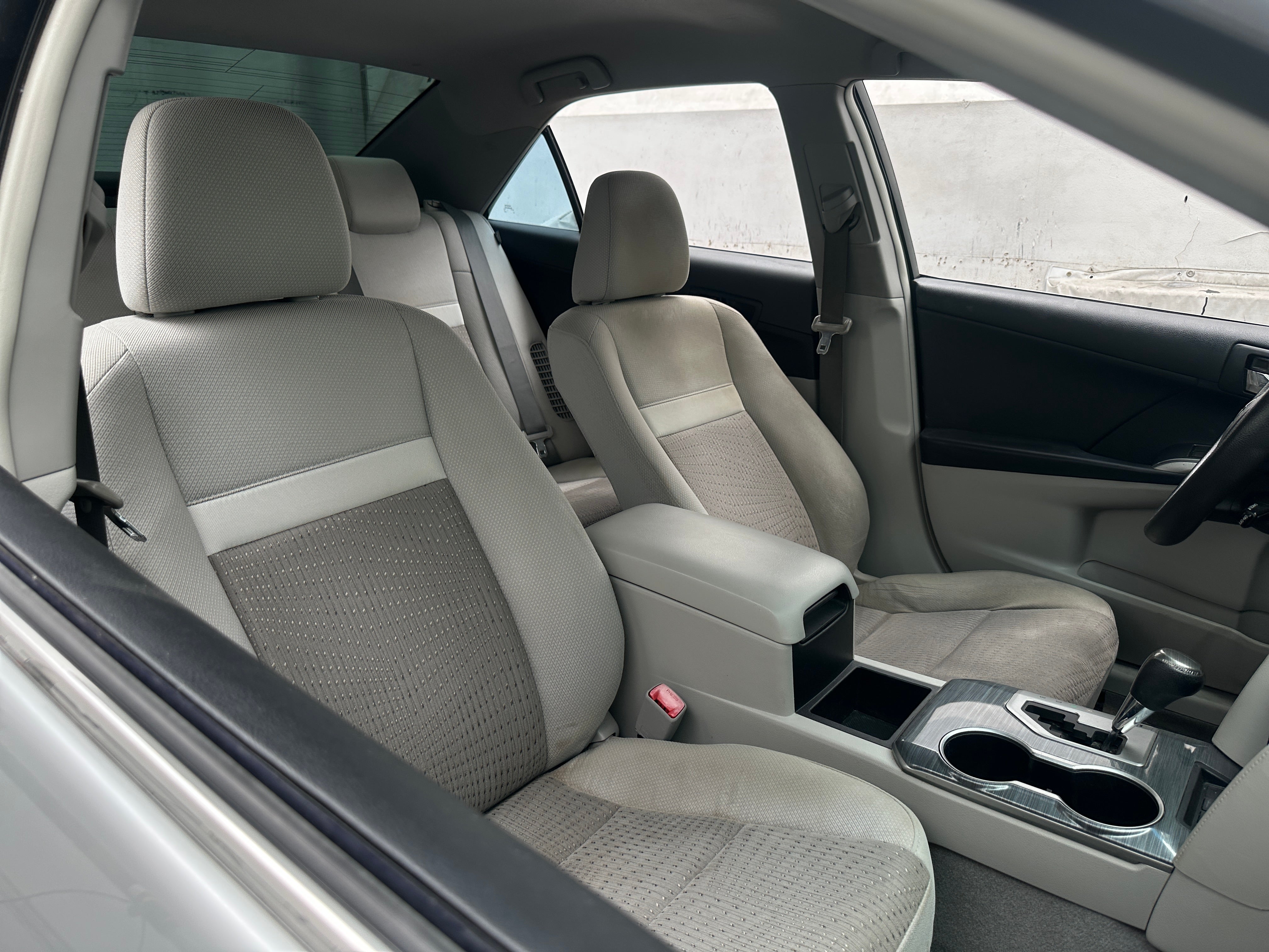 2012 Toyota Camry LE Hybrid